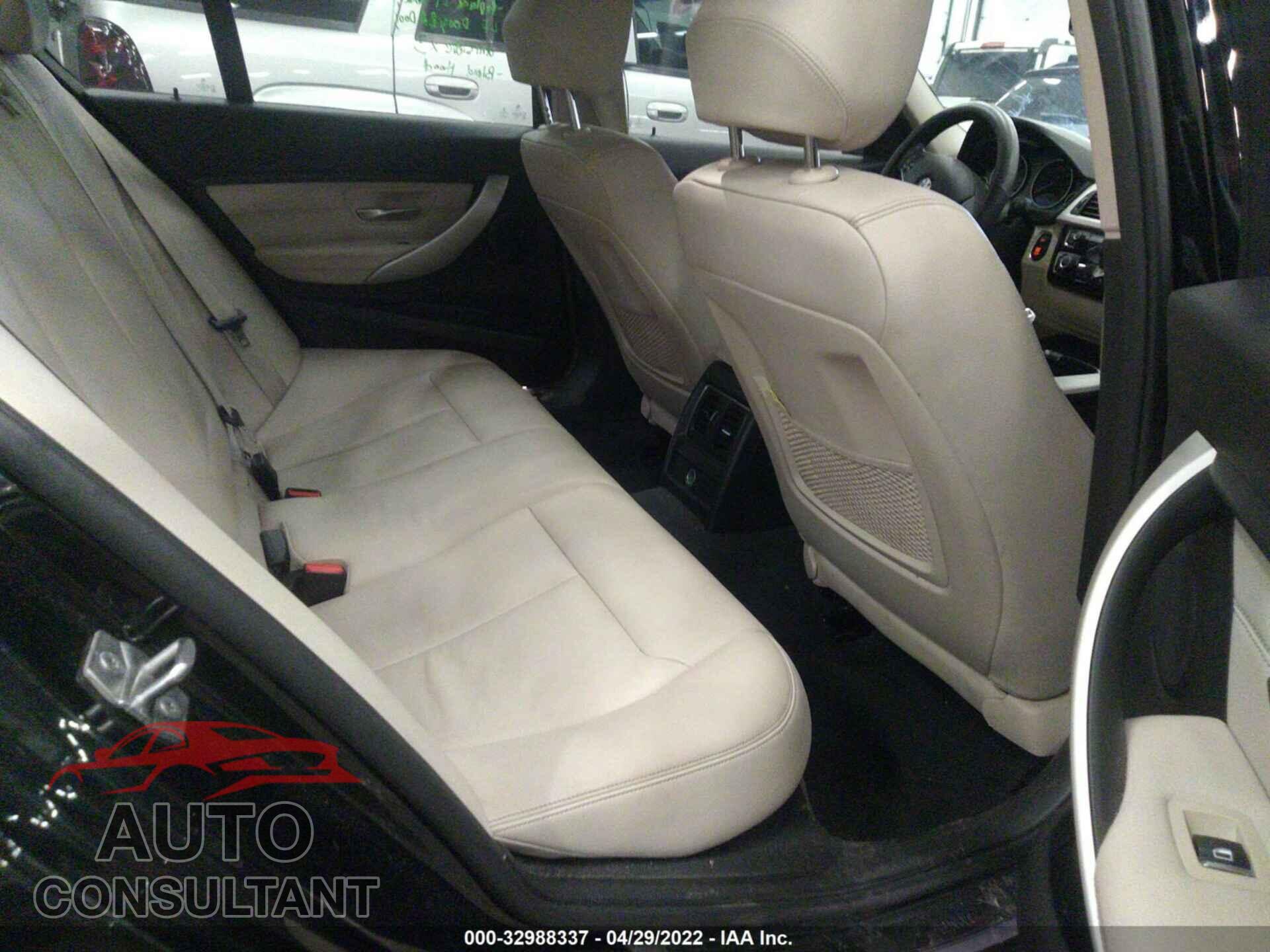 BMW 3 SERIES 2016 - WBA8E5G51GNU20413