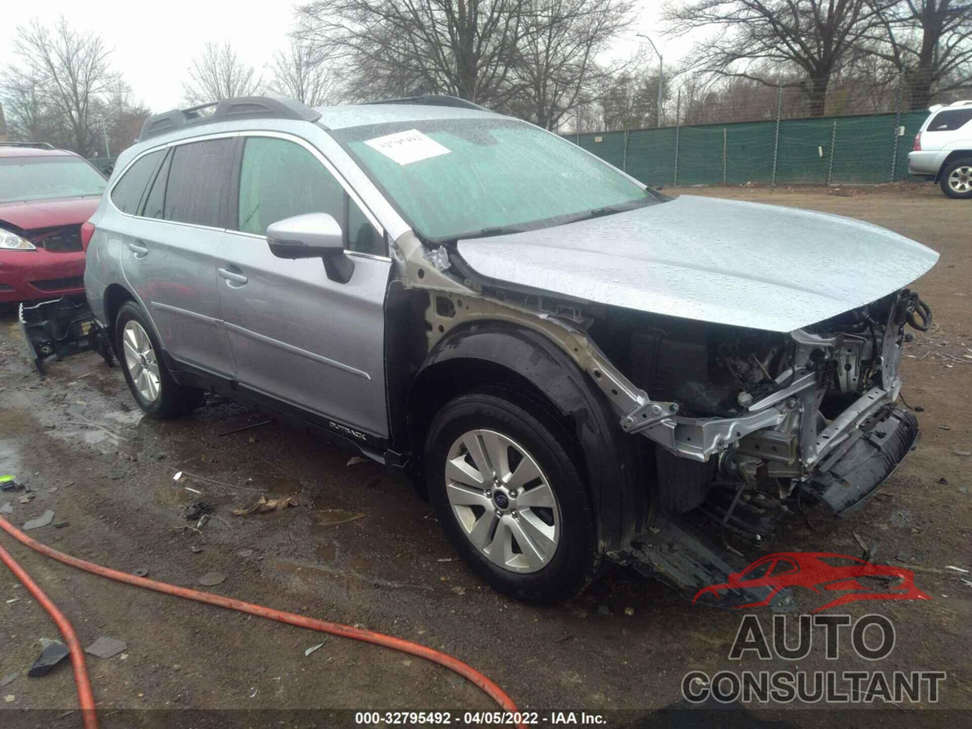 SUBARU OUTBACK 2018 - 4S4BSAFC3J3244361