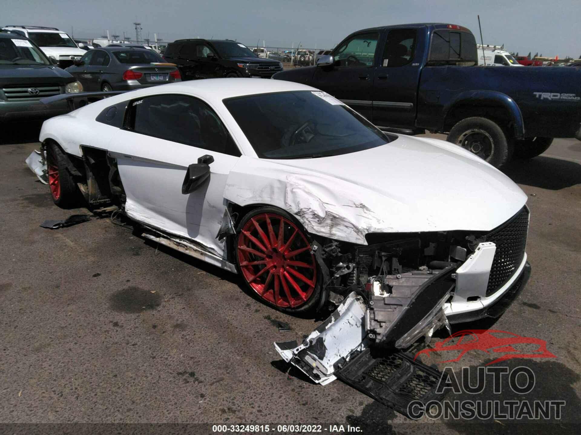 AUDI R8 2017 - WUAKBAFX3H7905111