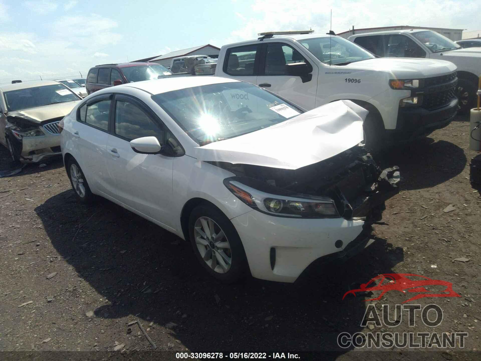 KIA FORTE 2017 - 3KPFL4A75HE008084