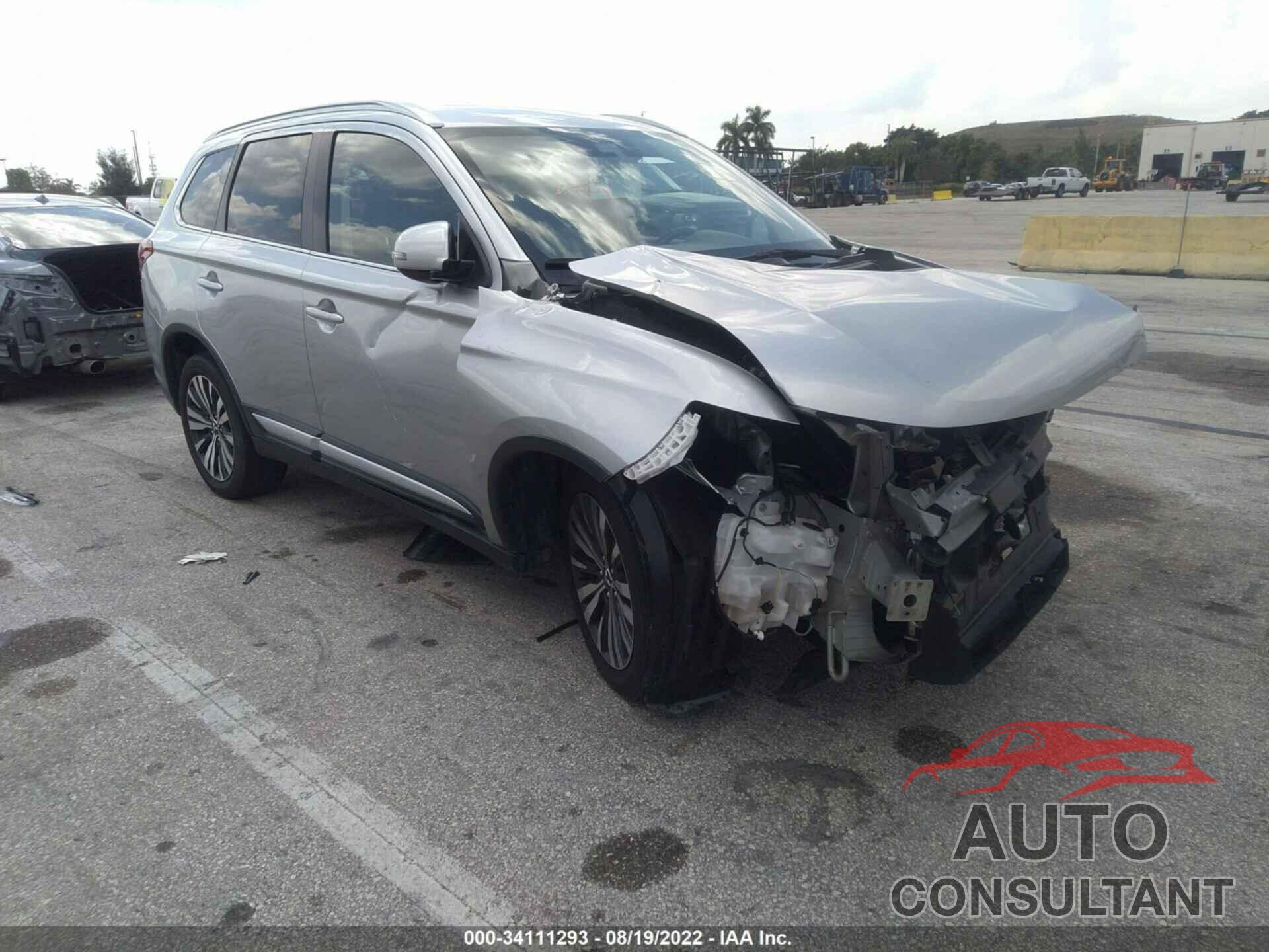 MITSUBISHI OUTLANDER 2020 - JA4AD3A35LZ031676