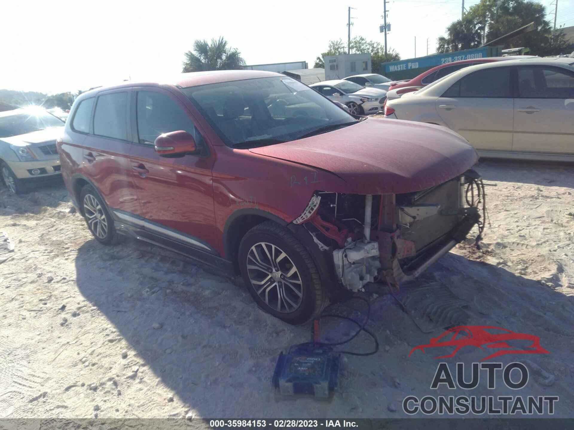 MITSUBISHI OUTLANDER 2018 - JA4AD3A30JZ027113