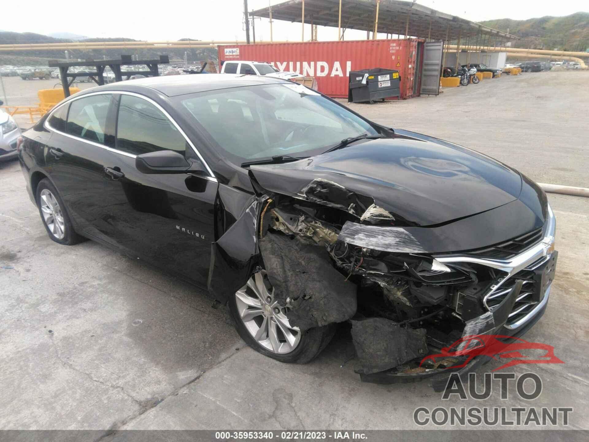 CHEVROLET MALIBU 2019 - 1G1ZD5ST1KF118017