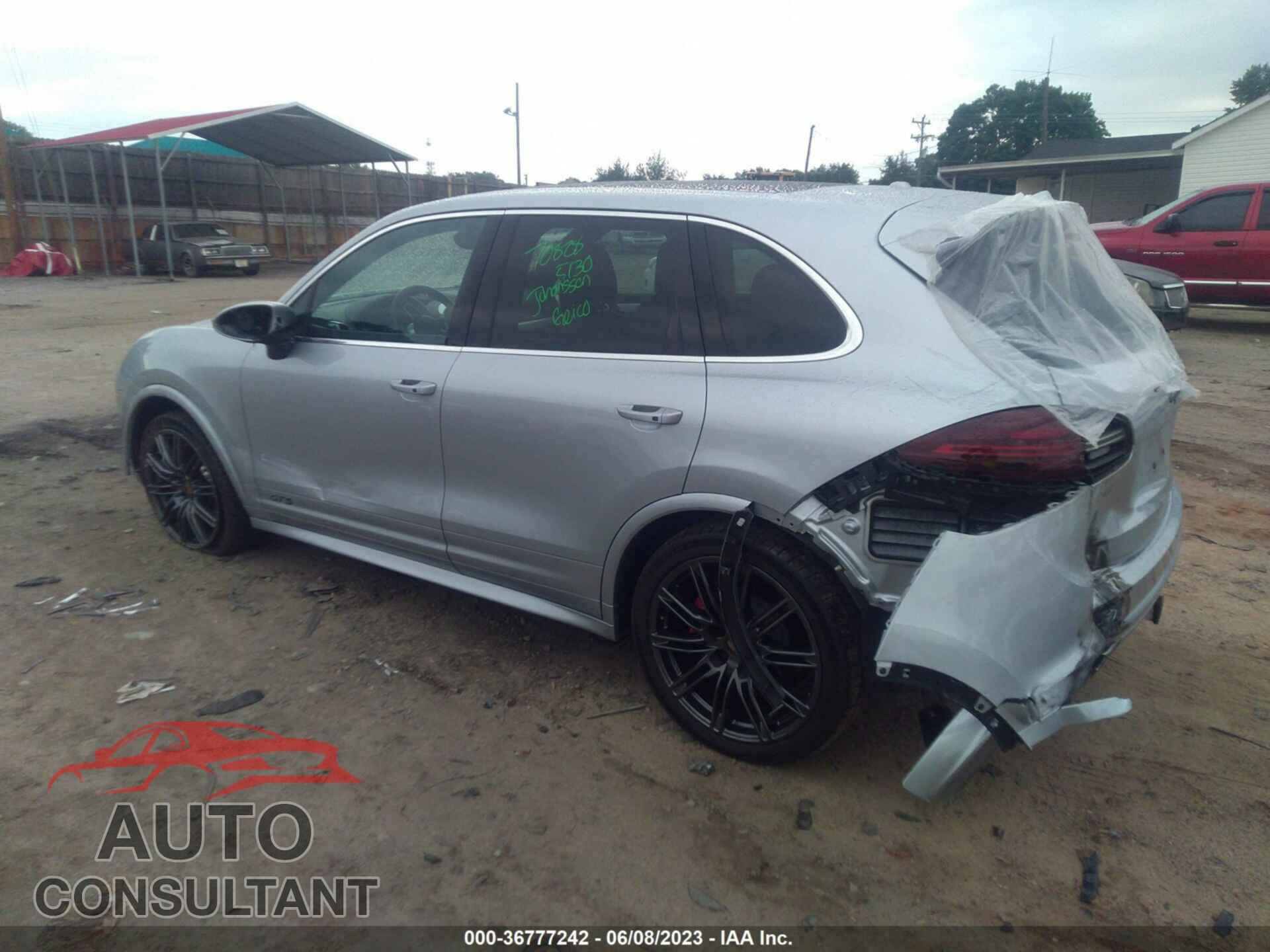 PORSCHE CAYENNE 2016 - WP1AD2A26GLA79606