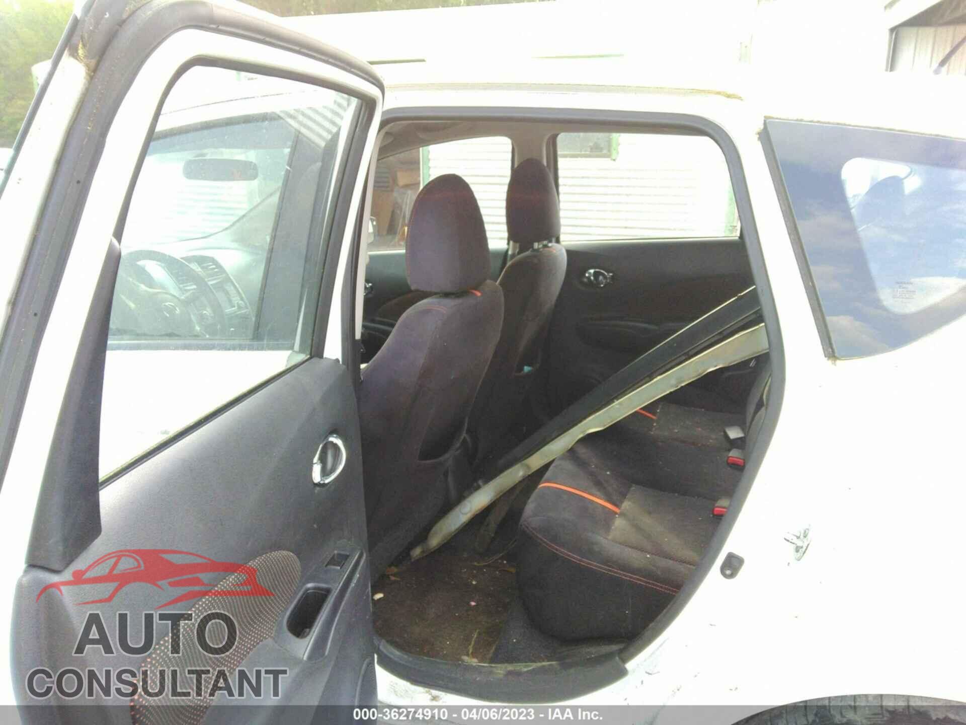 NISSAN VERSA NOTE 2015 - 3N1CE2CP8FL386779