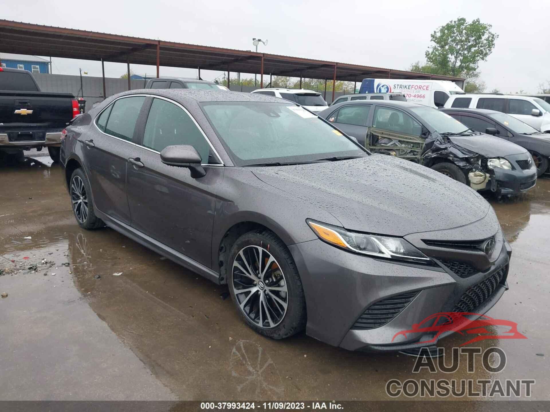 TOYOTA CAMRY 2019 - 4T1B11HK0KU228119