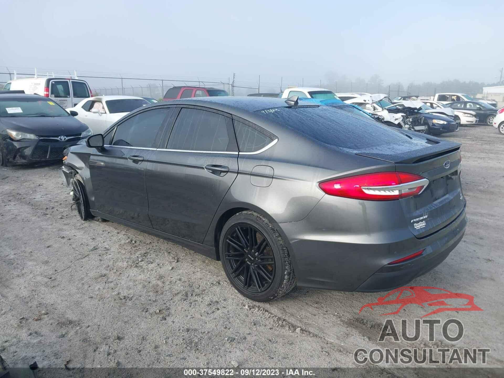 FORD FUSION 2019 - 3FA6P0HD5KR249383