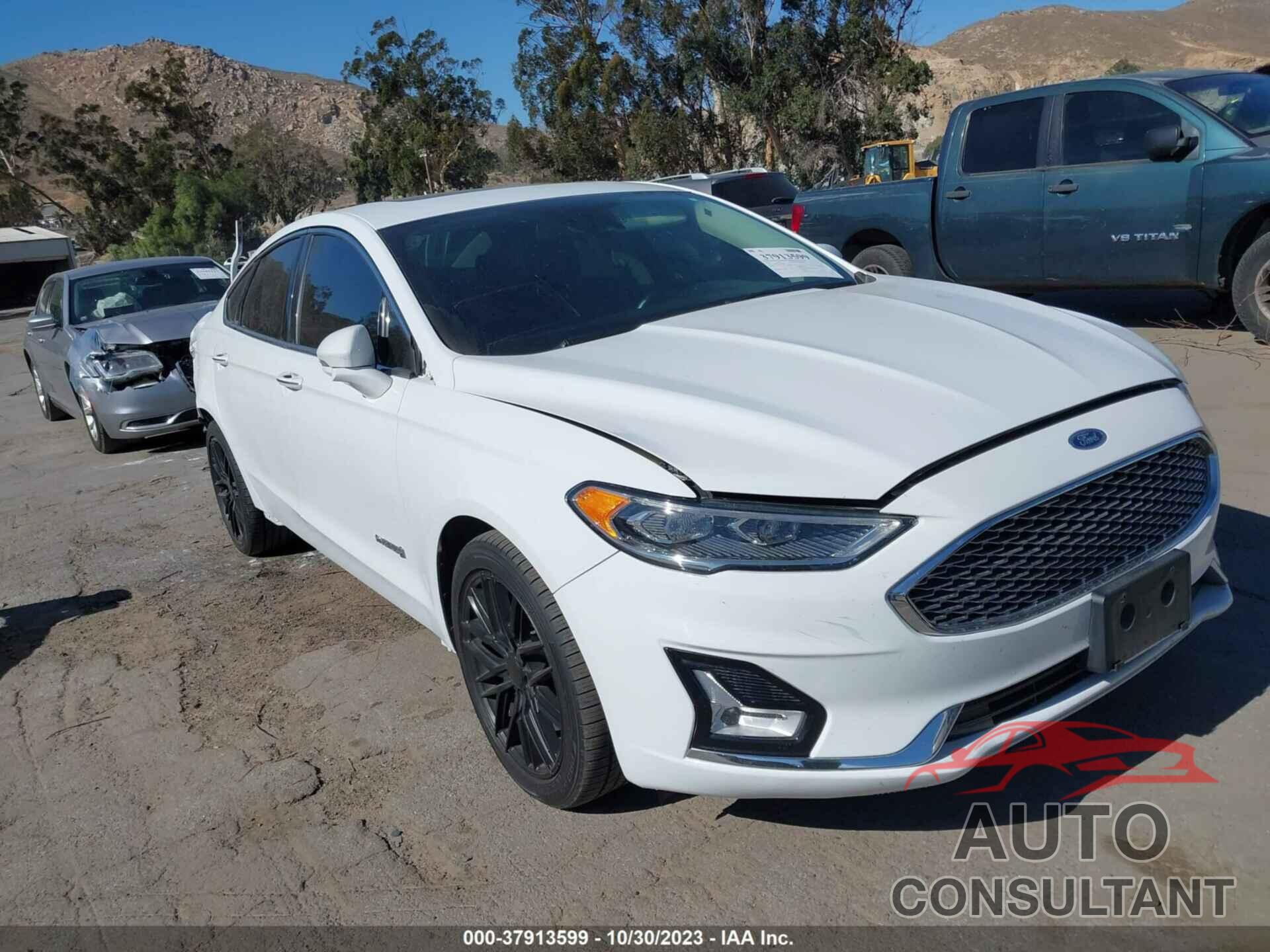 FORD FUSION HYBRID 2019 - 3FA6P0RU3KR180319