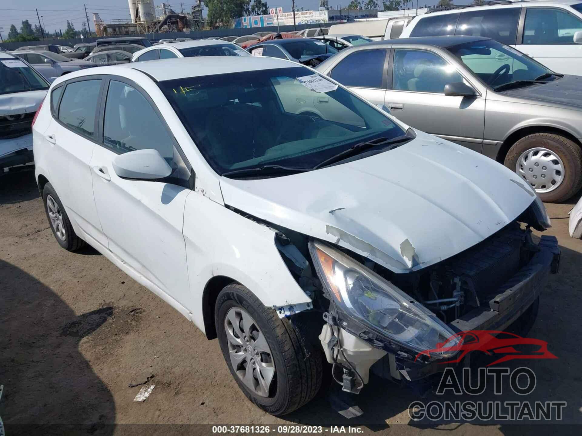 HYUNDAI ACCENT 2015 - KMHCT5AE3FU219446