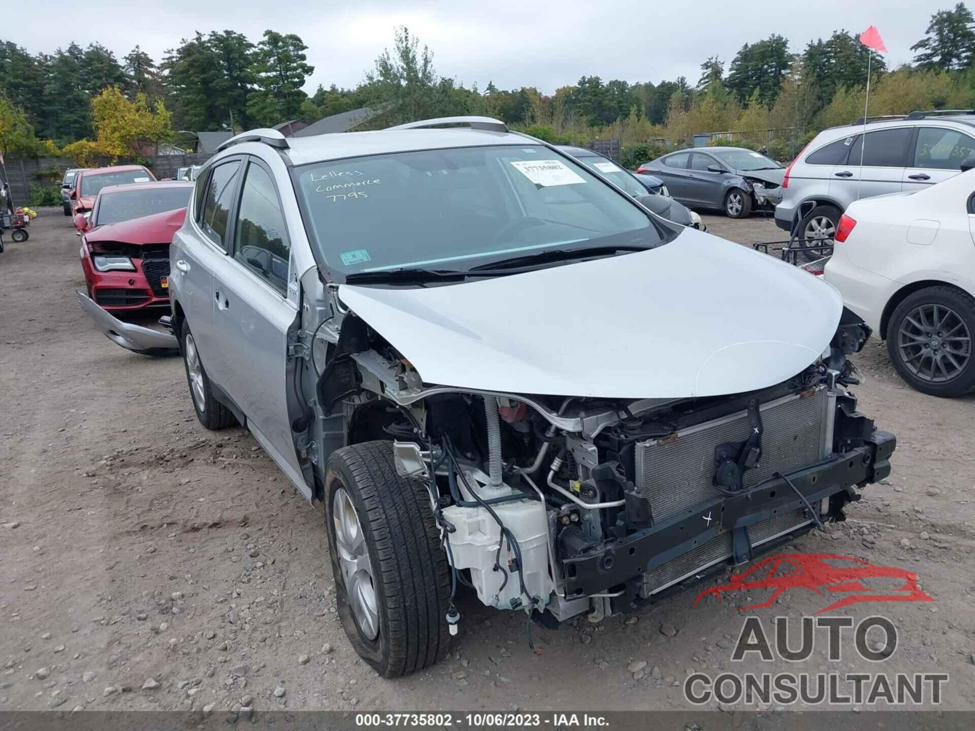 TOYOTA RAV4 2015 - JTMBFREV0FD136355