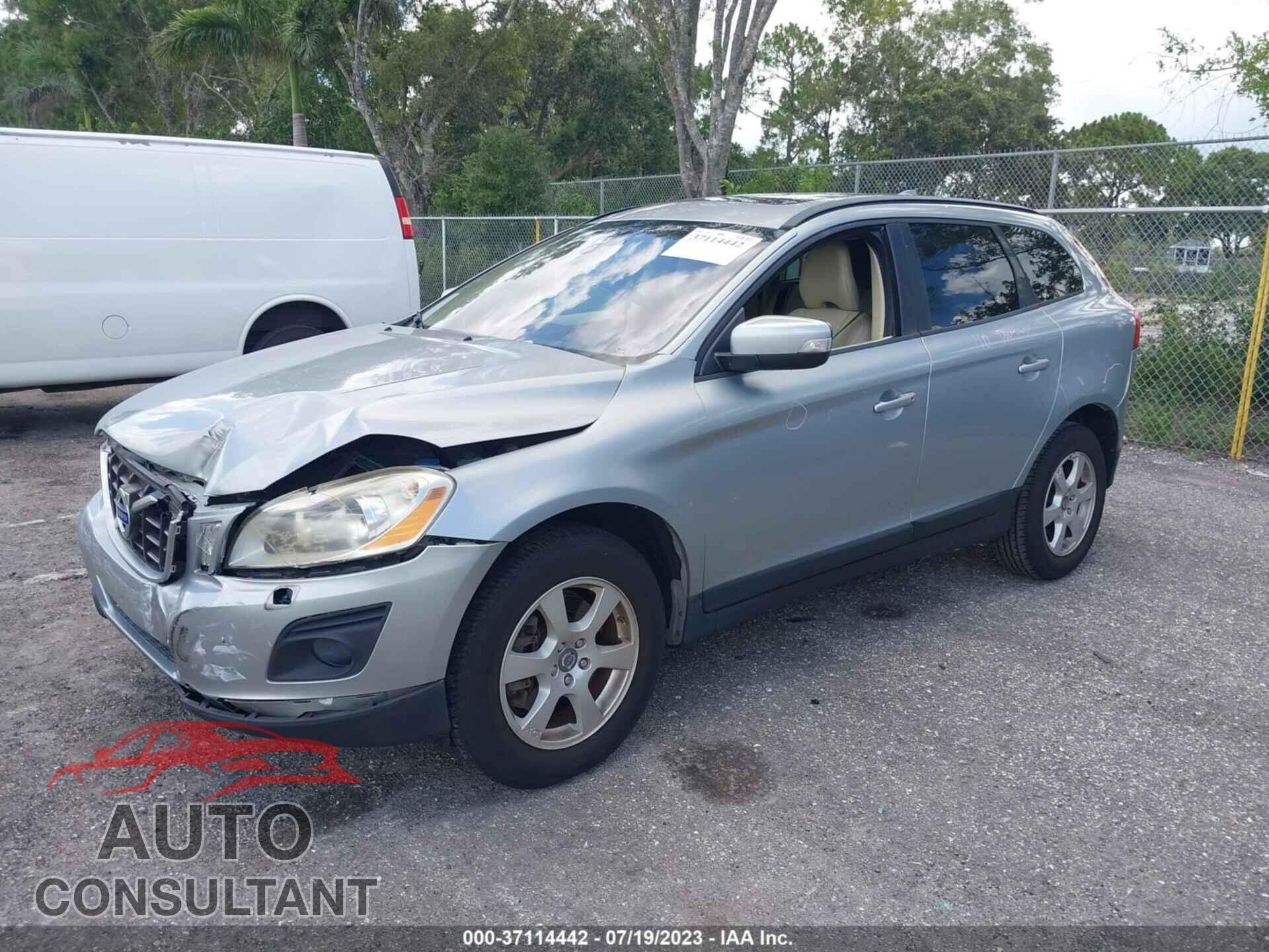 VOLVO XC60 2010 - YV4982DL7A2122146