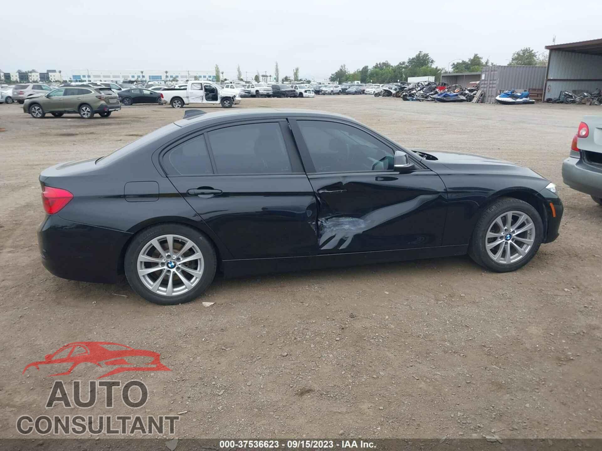 BMW 320I 2016 - WBA8E5G59GNU22197