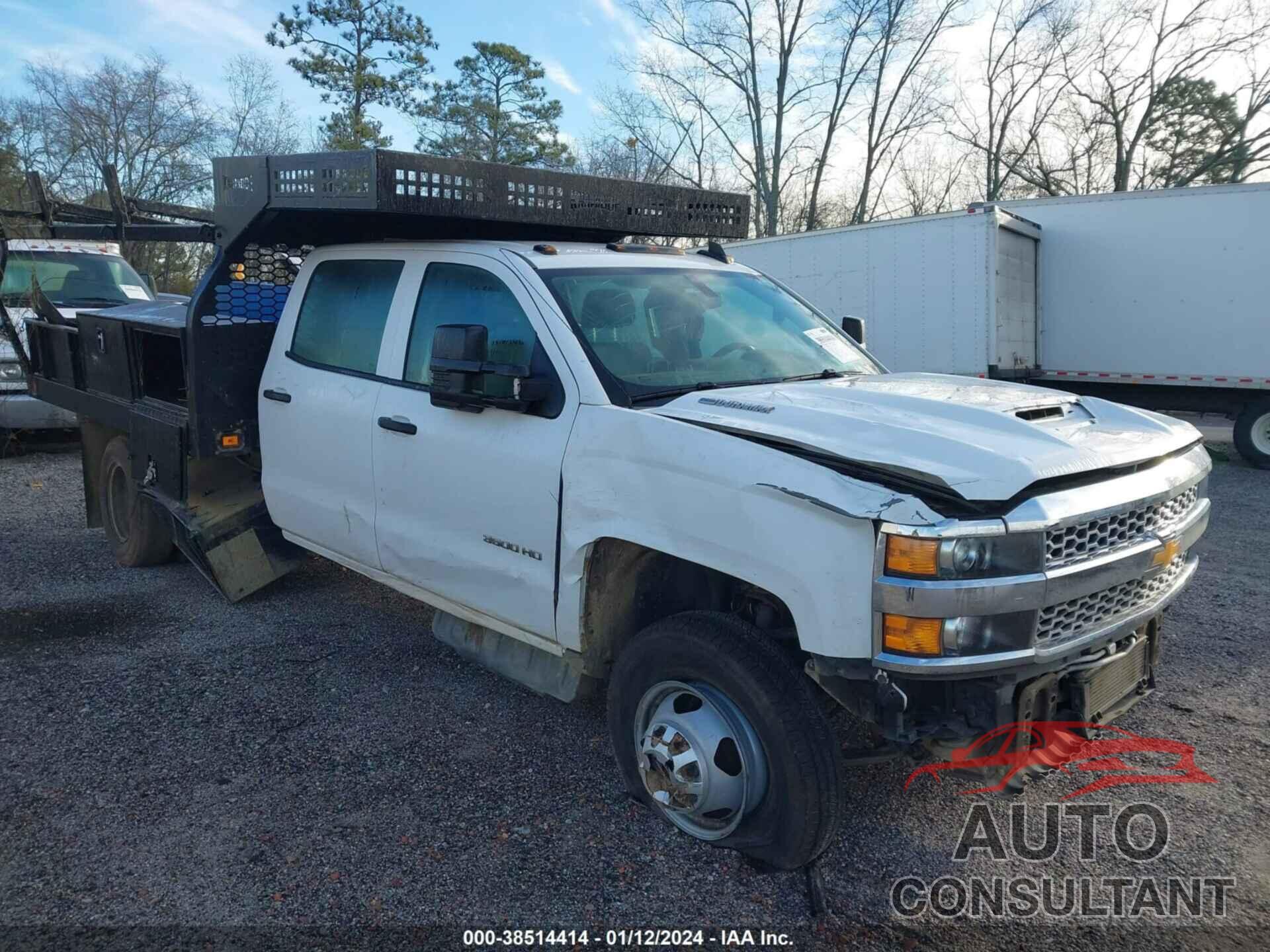 CHEVROLET SILVERADO 2019 - 1GB4KVCY2KF249186