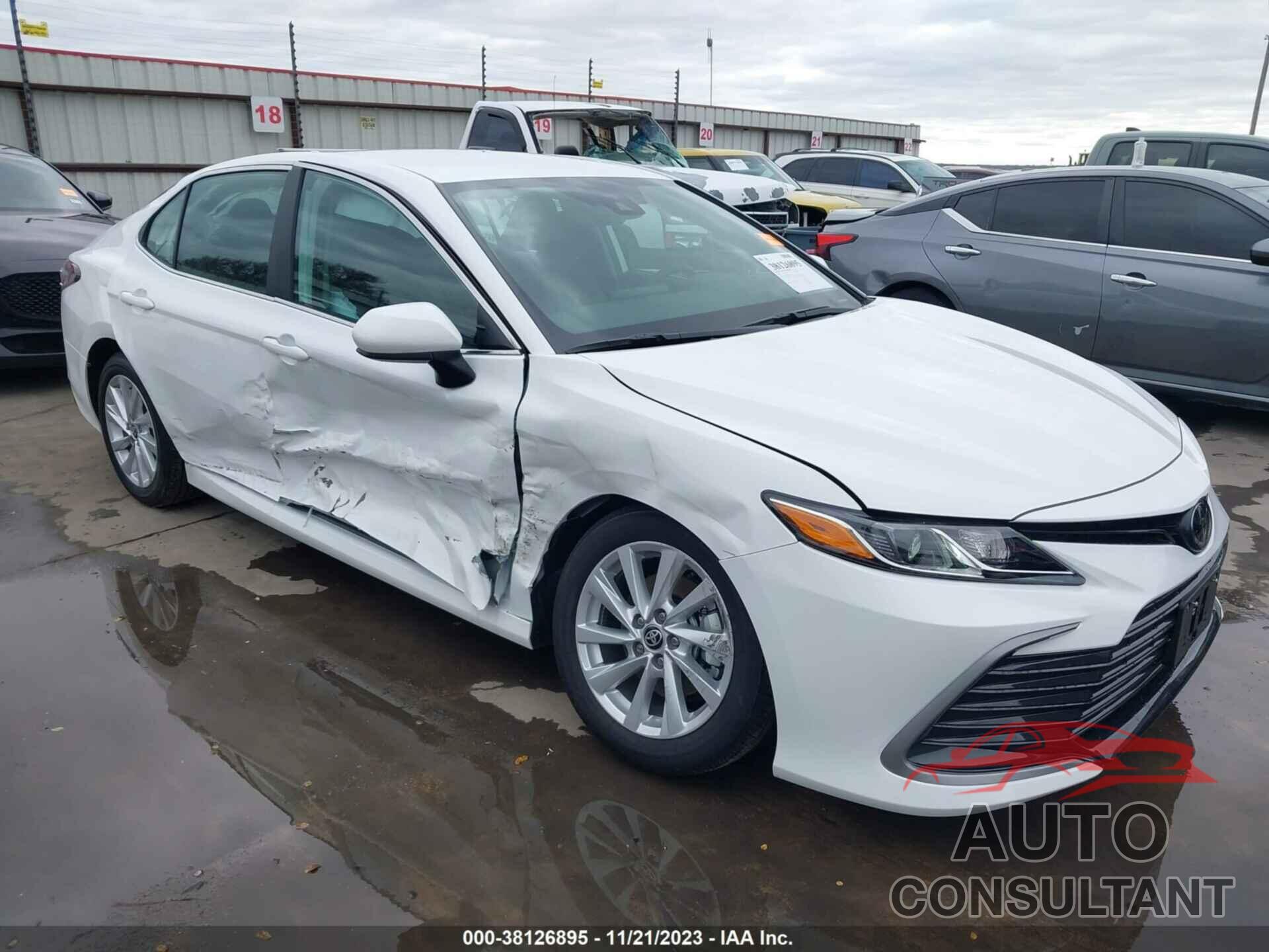 TOYOTA CAMRY 2024 - 4T1C11AK5RU865905