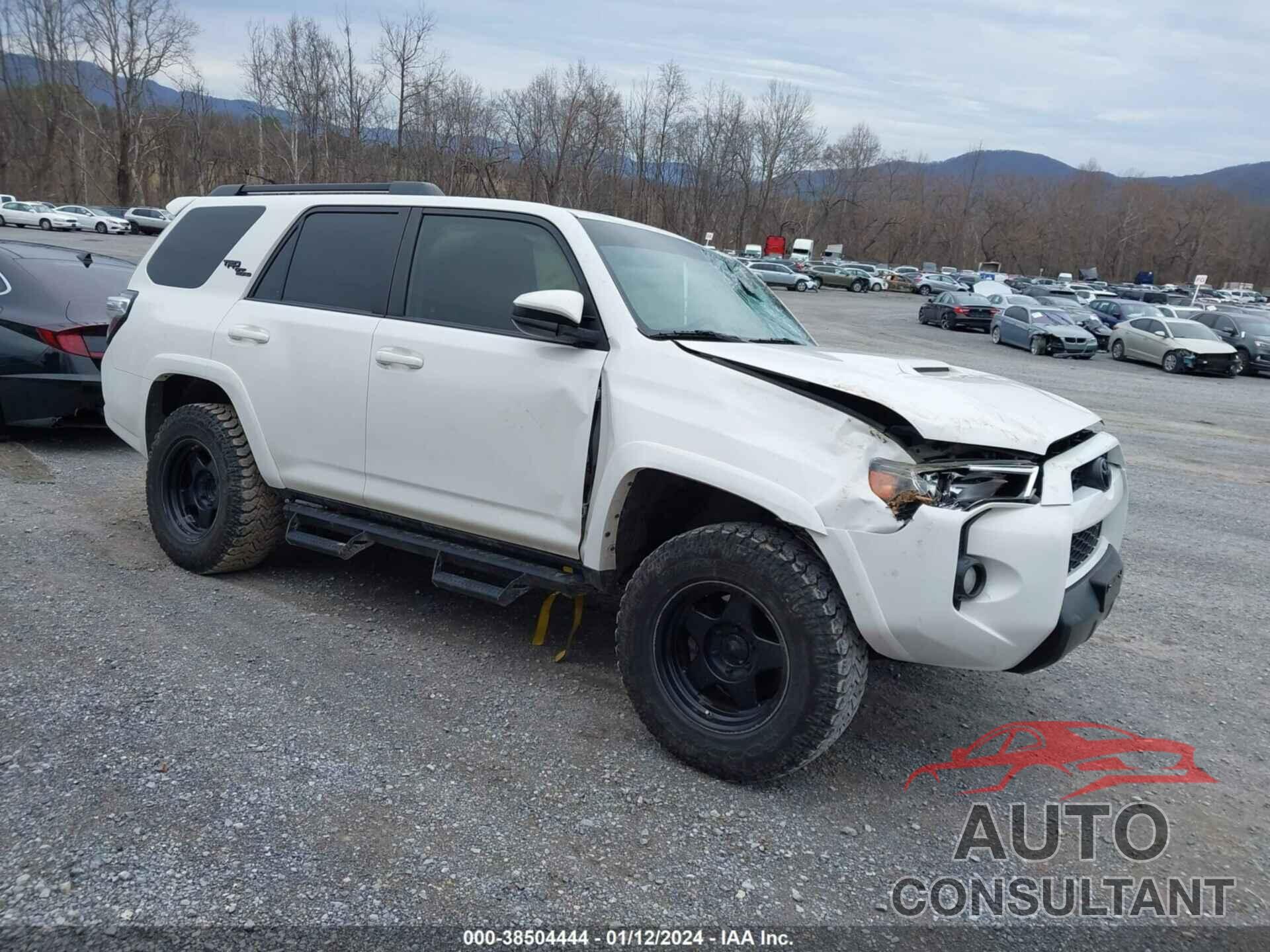 TOYOTA 4RUNNER 2019 - JTEBU5JR7K5652395