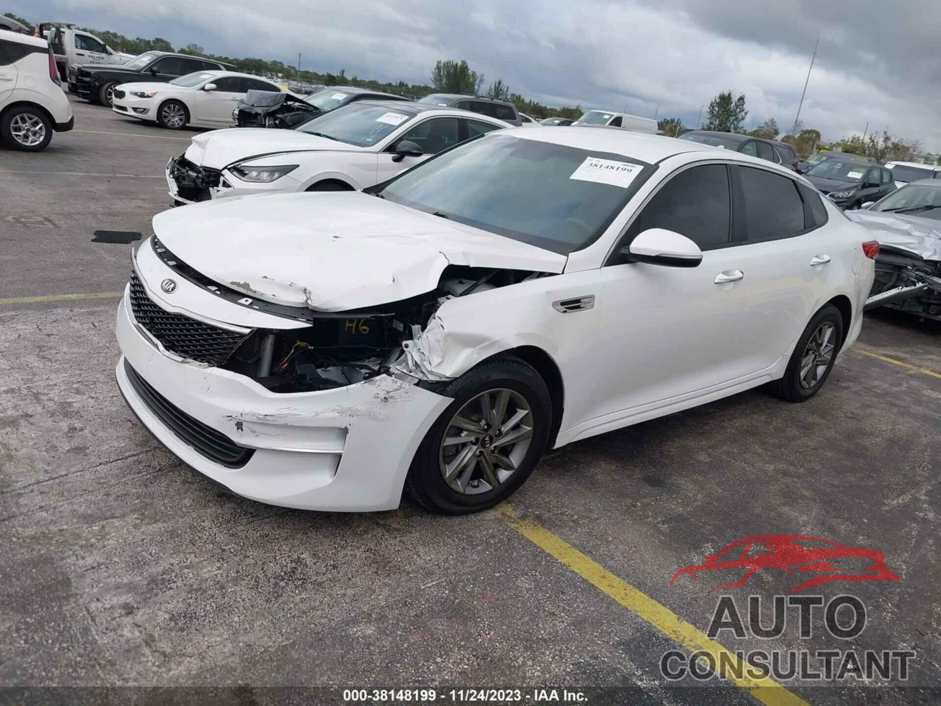 KIA OPTIMA 2018 - 5XXGT4L39JG215587