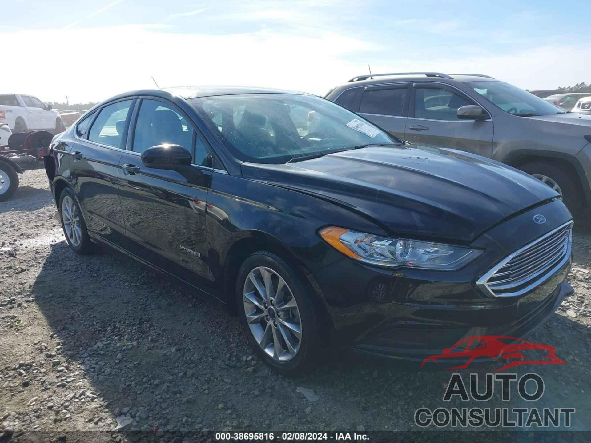 FORD FUSION HYBRID 2017 - 3FA6P0LU1HR300684