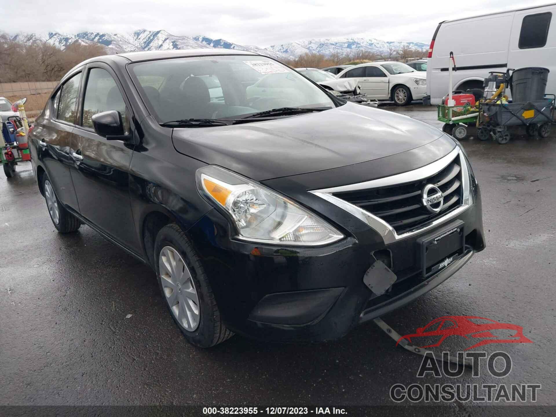 NISSAN VERSA 2019 - 3N1CN7AP1KL880072