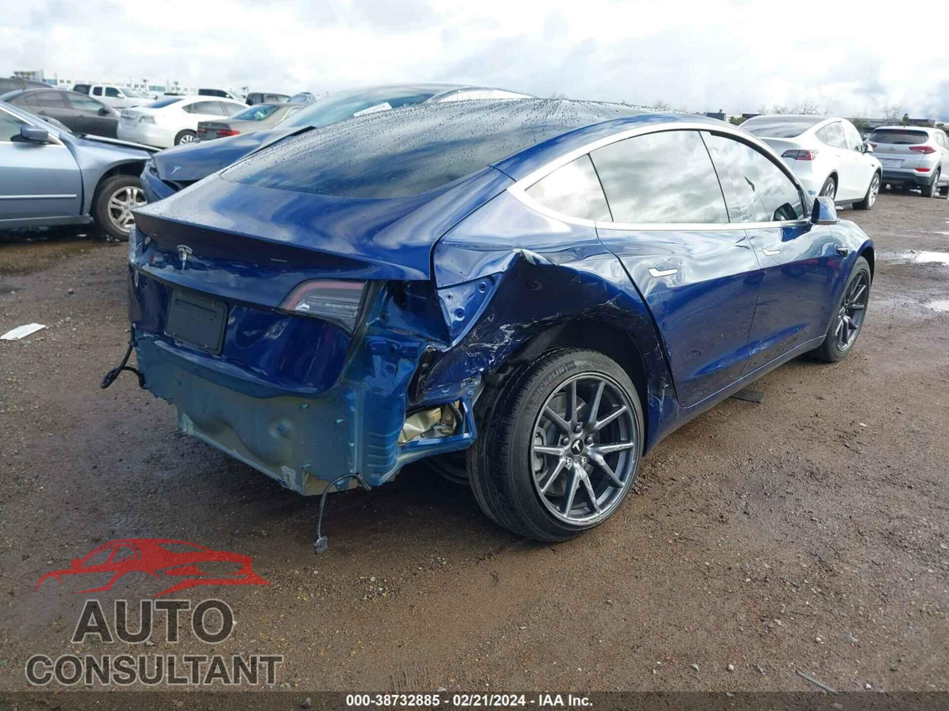 TESLA MODEL 3 2019 - 5YJ3E1EA9KF317947