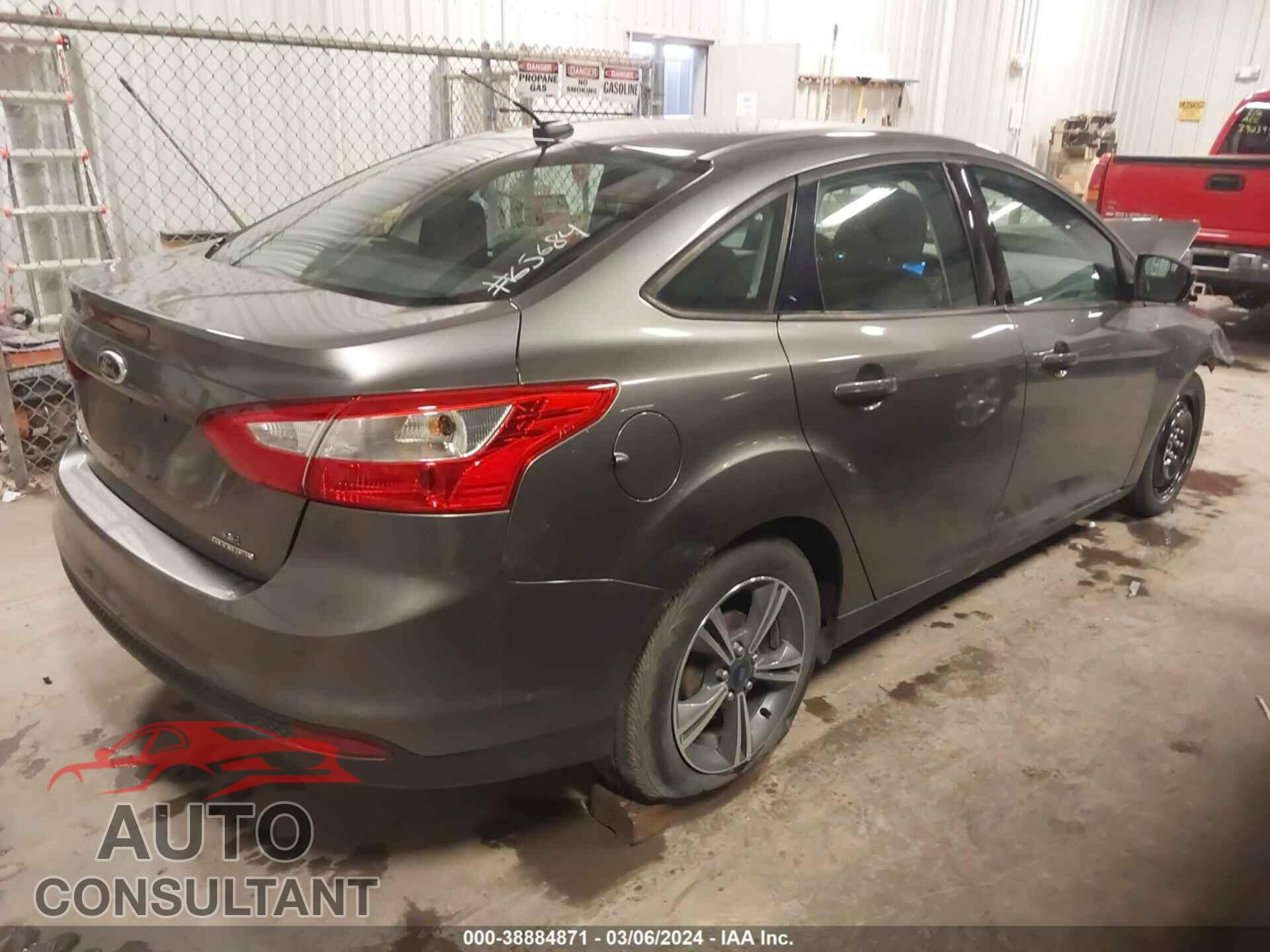 FORD FOCUS 2014 - 1FADP3F27EL373510