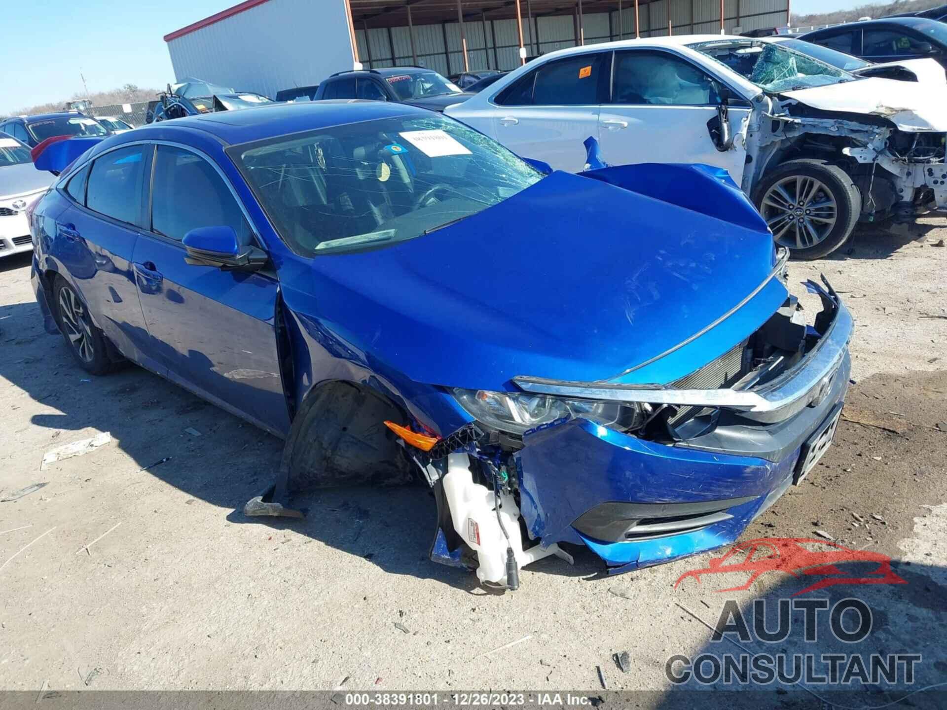 HONDA CIVIC 2018 - 2HGFC2F72JH585082