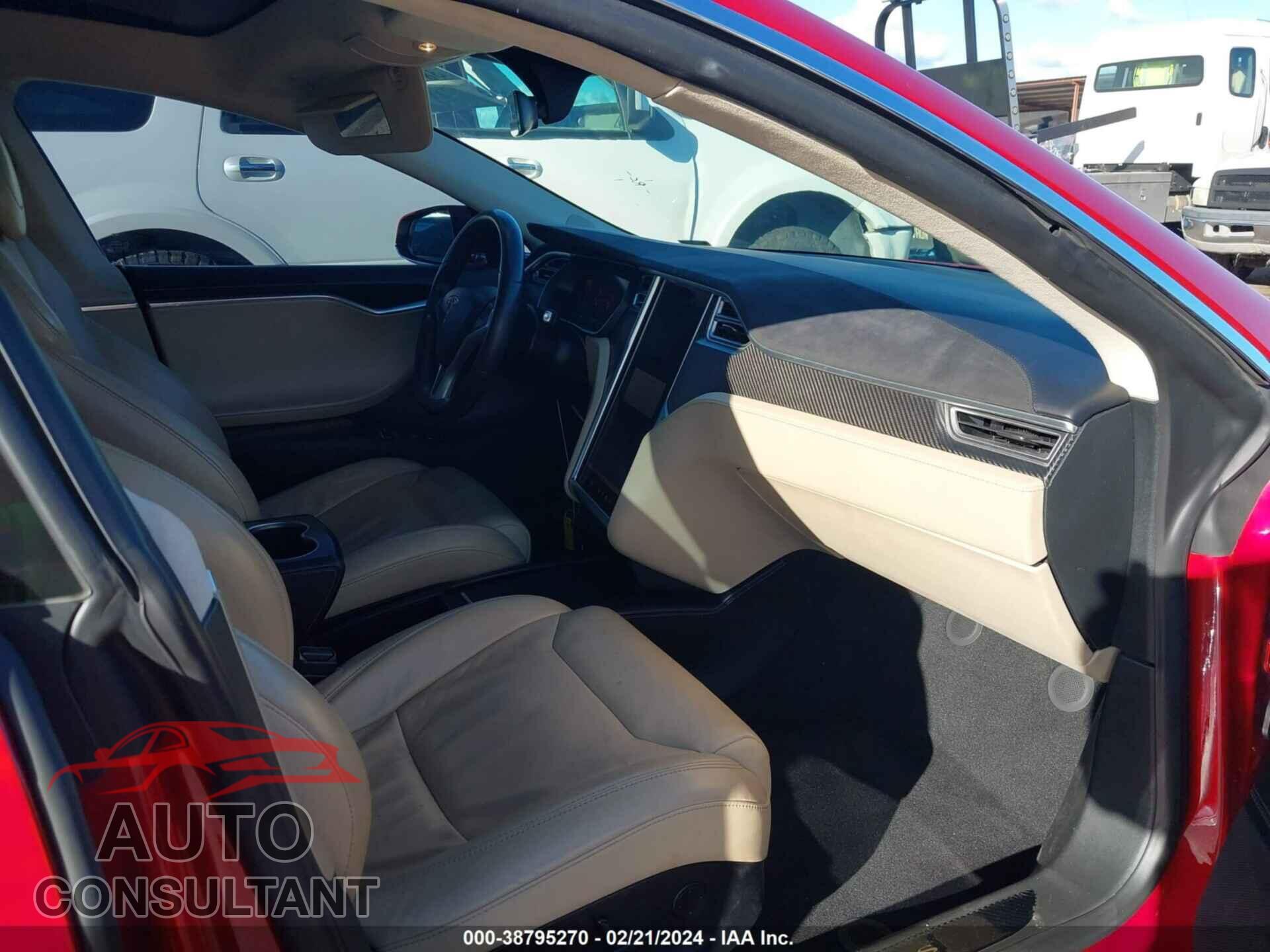 TESLA MODEL S 2017 - 5YJSA1E19HF191296