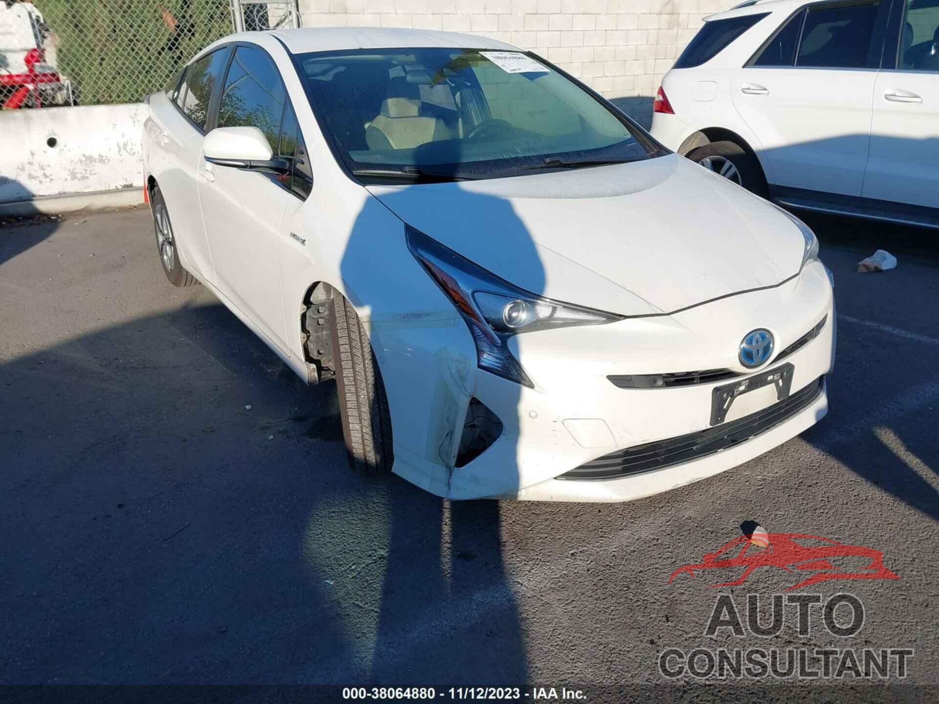 TOYOTA PRIUS 2018 - JTDKBRFU7J3065977