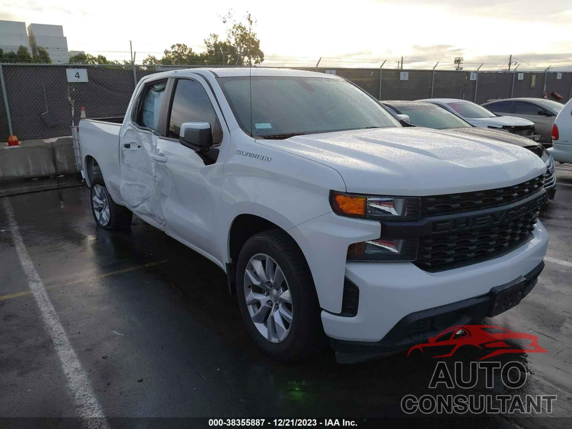 CHEVROLET SILVERADO 1500 2019 - 1GCPWAEH2KZ319397