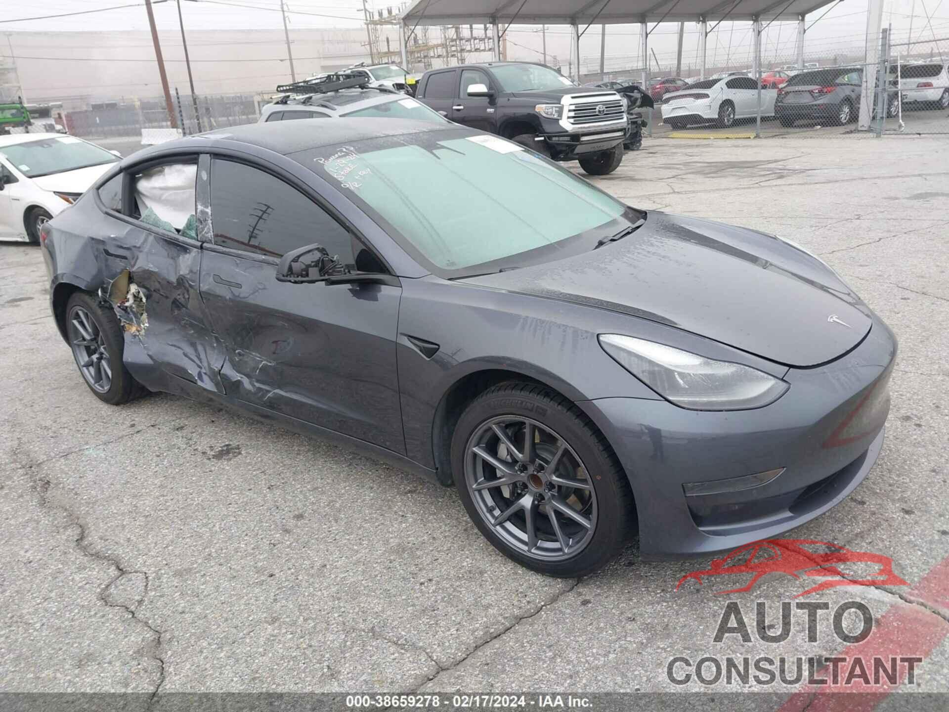 TESLA MODEL 3 2021 - 5YJ3E1EA2MF941284