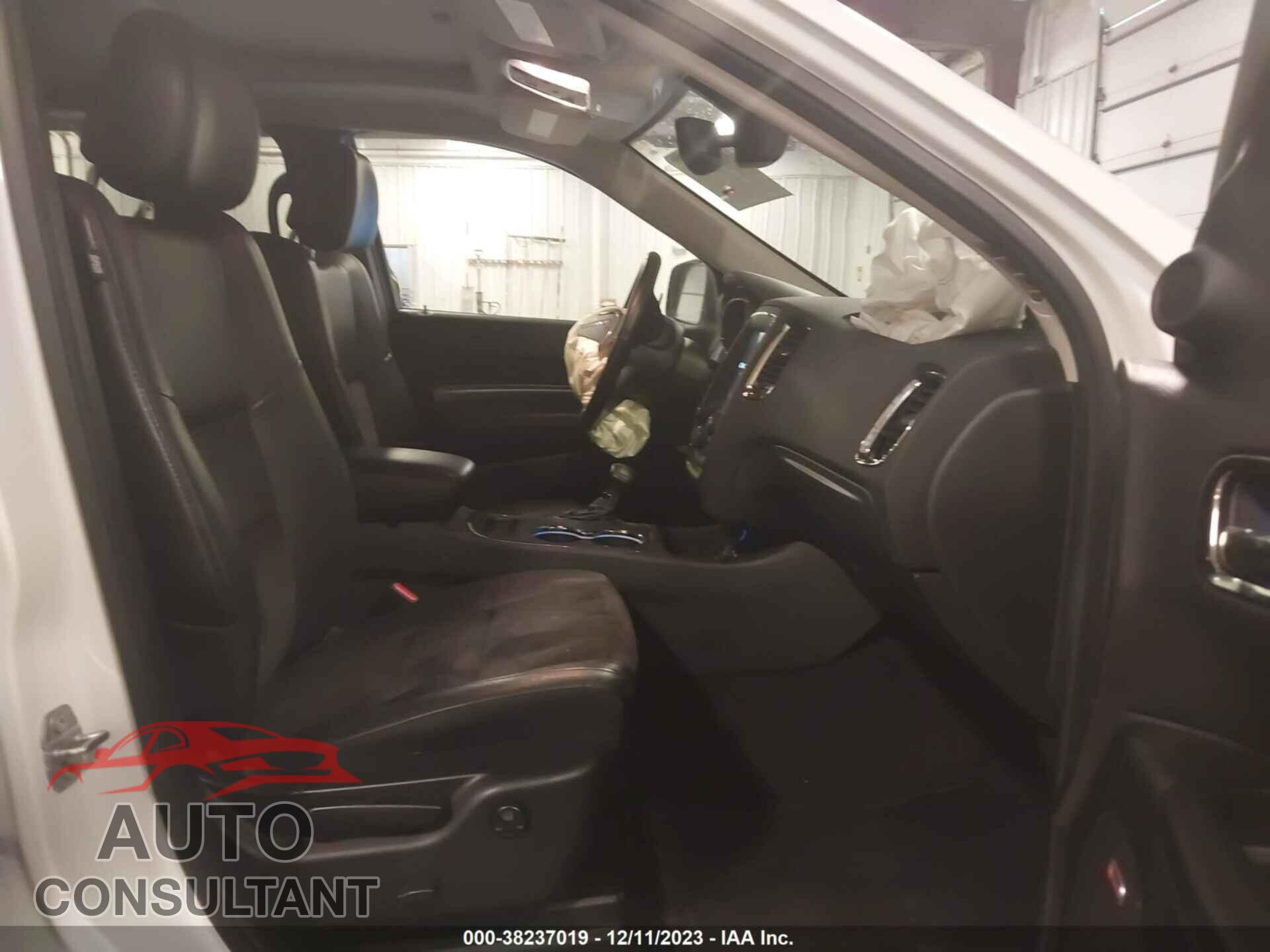 DODGE DURANGO 2018 - 1C4RDJDG8JC393609
