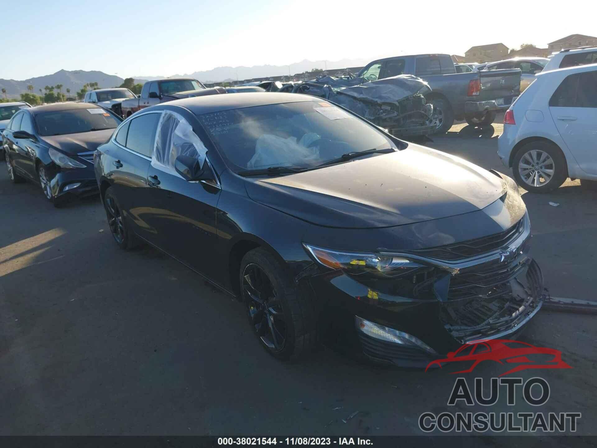 CHEVROLET MALIBU 2020 - 1G1ZD5ST5LF126977
