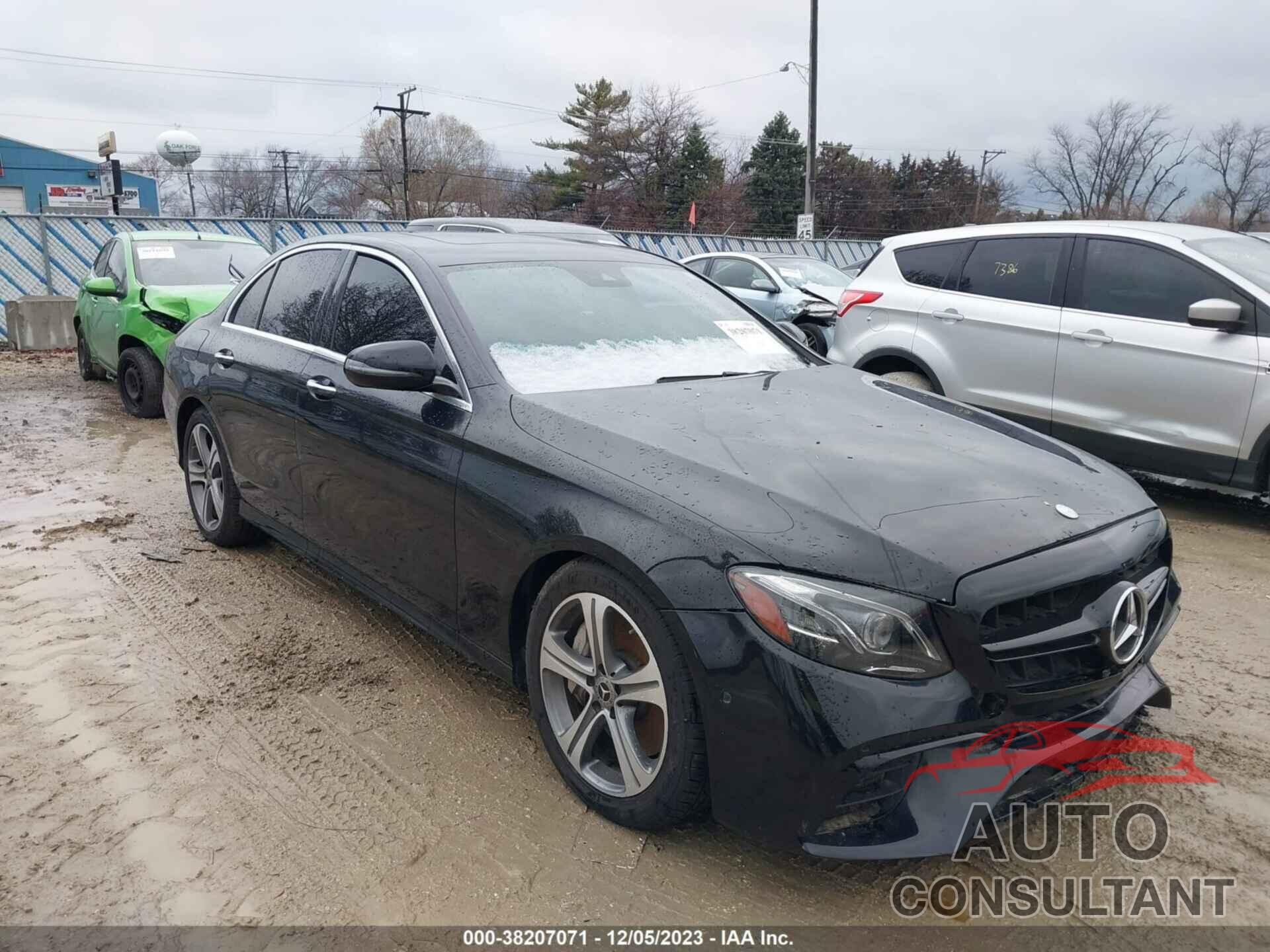 MERCEDES-BENZ E-CLASS 2017 - WDDZF4JB5HA157144
