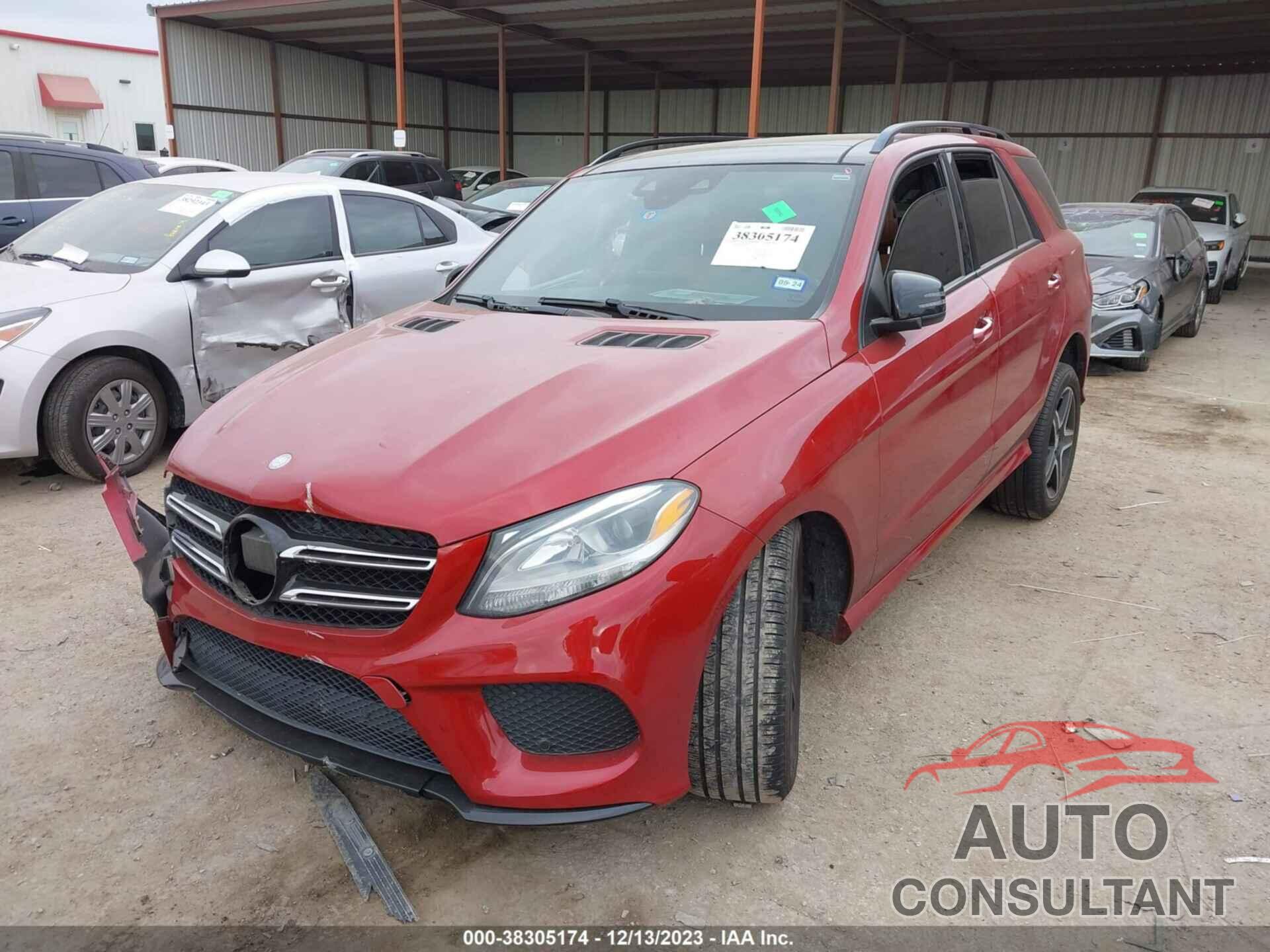 MERCEDES-BENZ GLE 2016 - 4JGDA5JB6GA745170