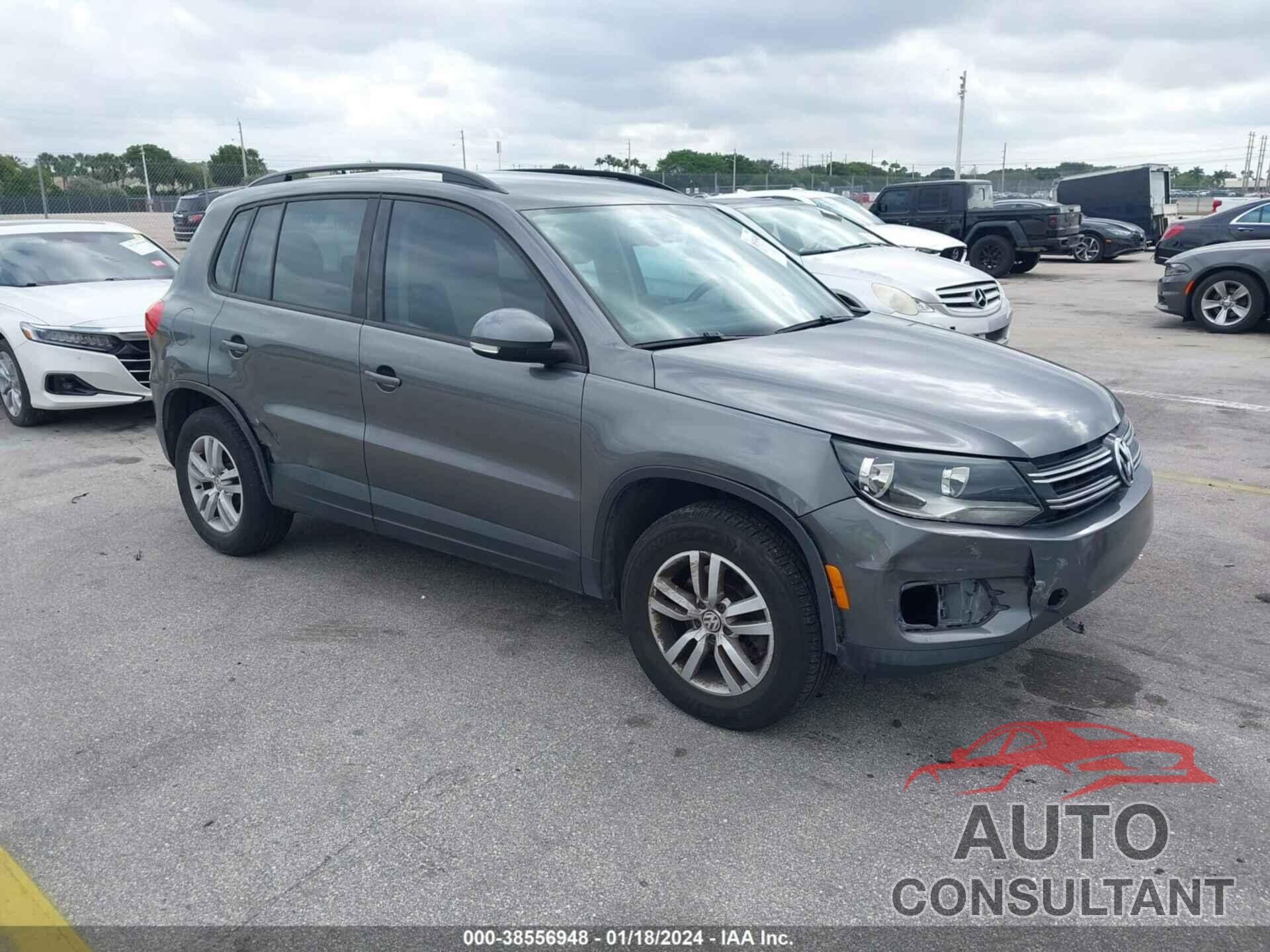 VOLKSWAGEN TIGUAN 2016 - WVGAV7AX1GW535805