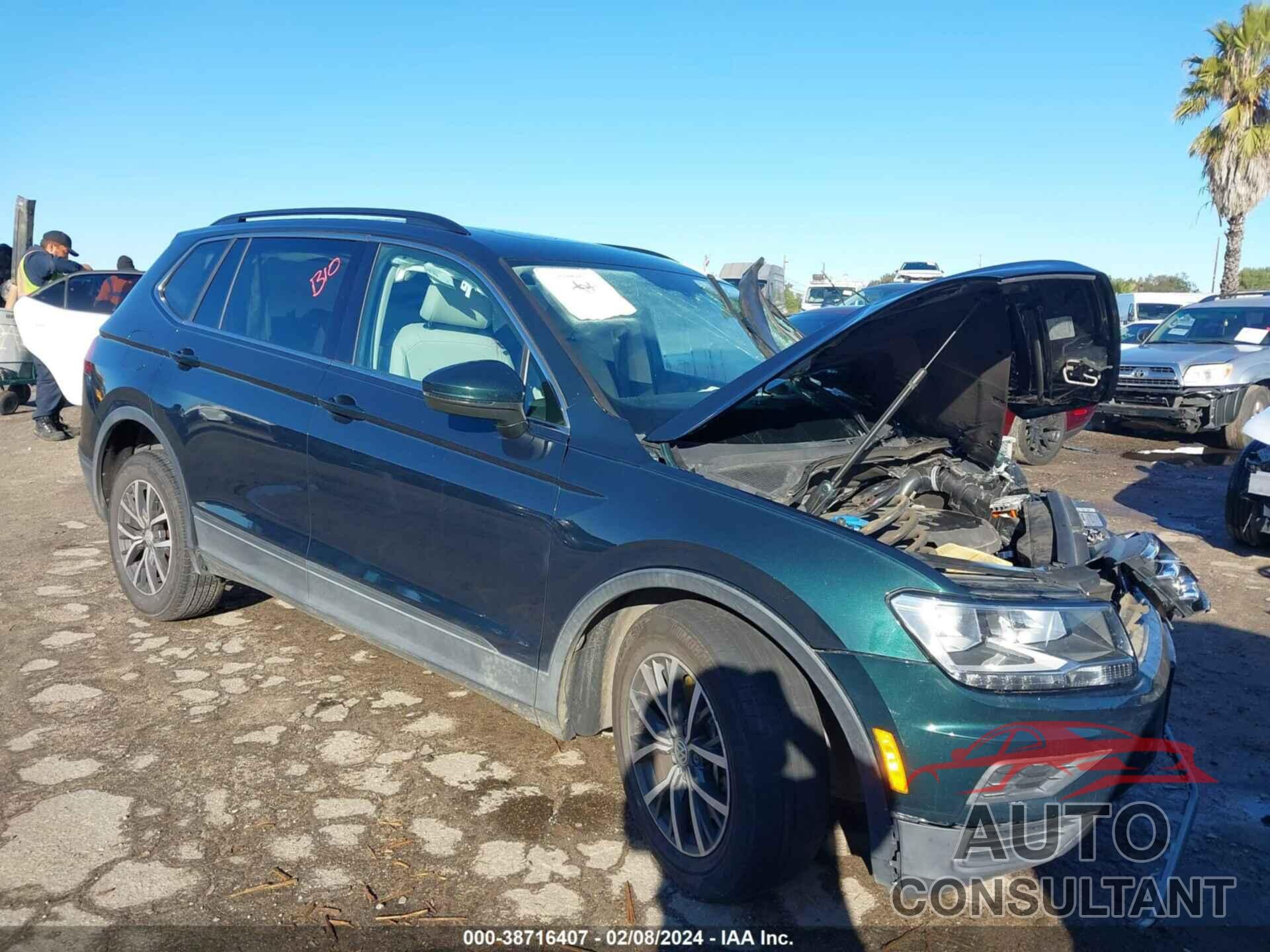 VOLKSWAGEN TIGUAN 2019 - 3VV3B7AX7KM101825