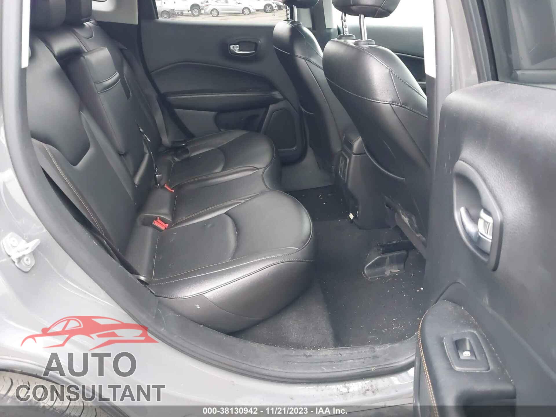 JEEP COMPASS 2019 - 3C4NJCCB9KT755686