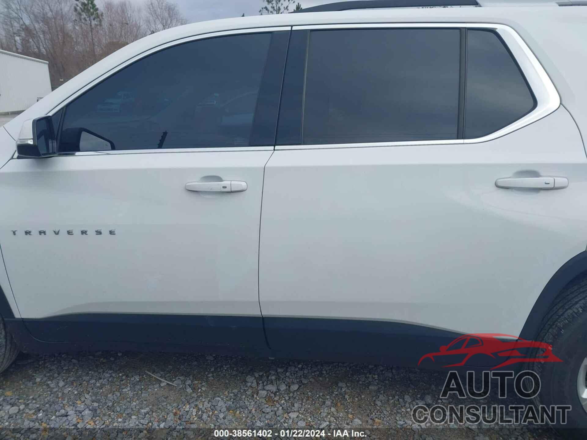 CHEVROLET TRAVERSE 2018 - 1GNERGKW4JJ250690