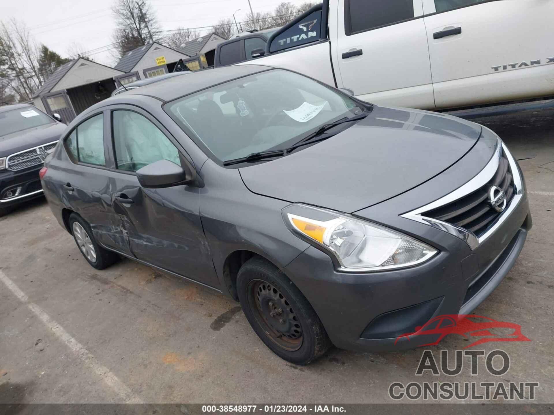 NISSAN VERSA 2017 - 3N1CN7AP5HL882609