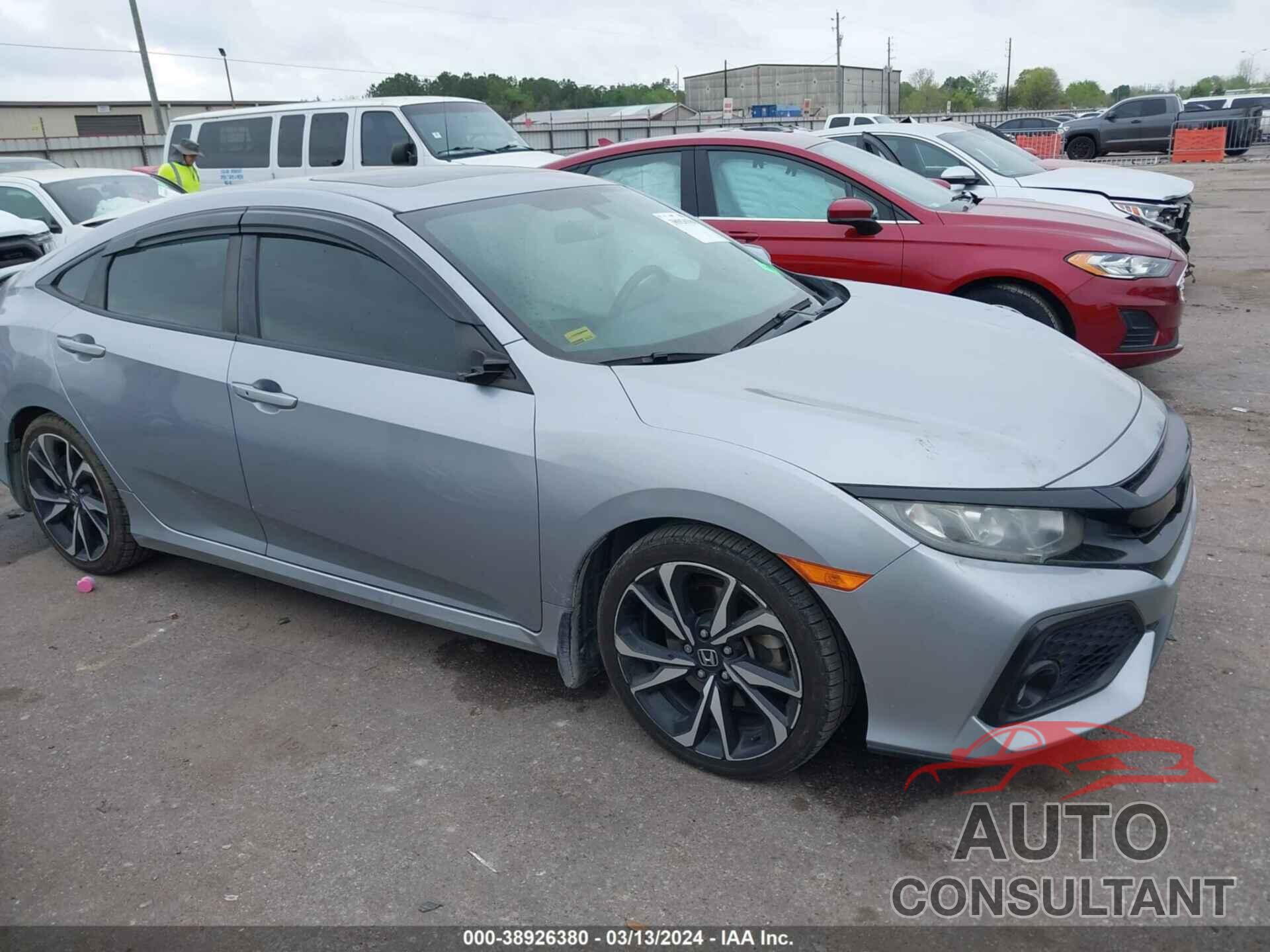 HONDA CIVIC 2019 - 2HGFC1E58KH701011