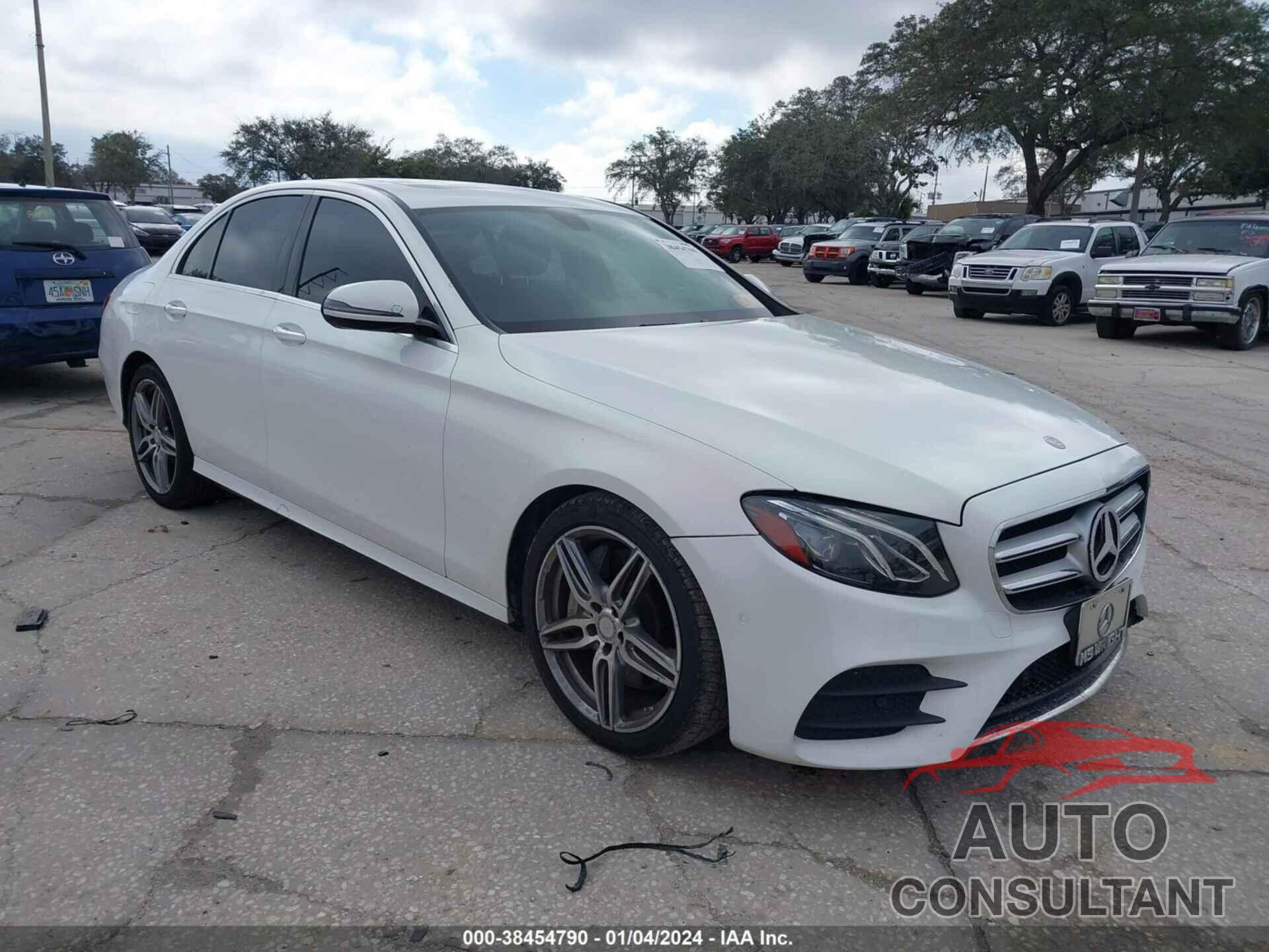 MERCEDES-BENZ E 300 2017 - WDDZF4JB3HA101574