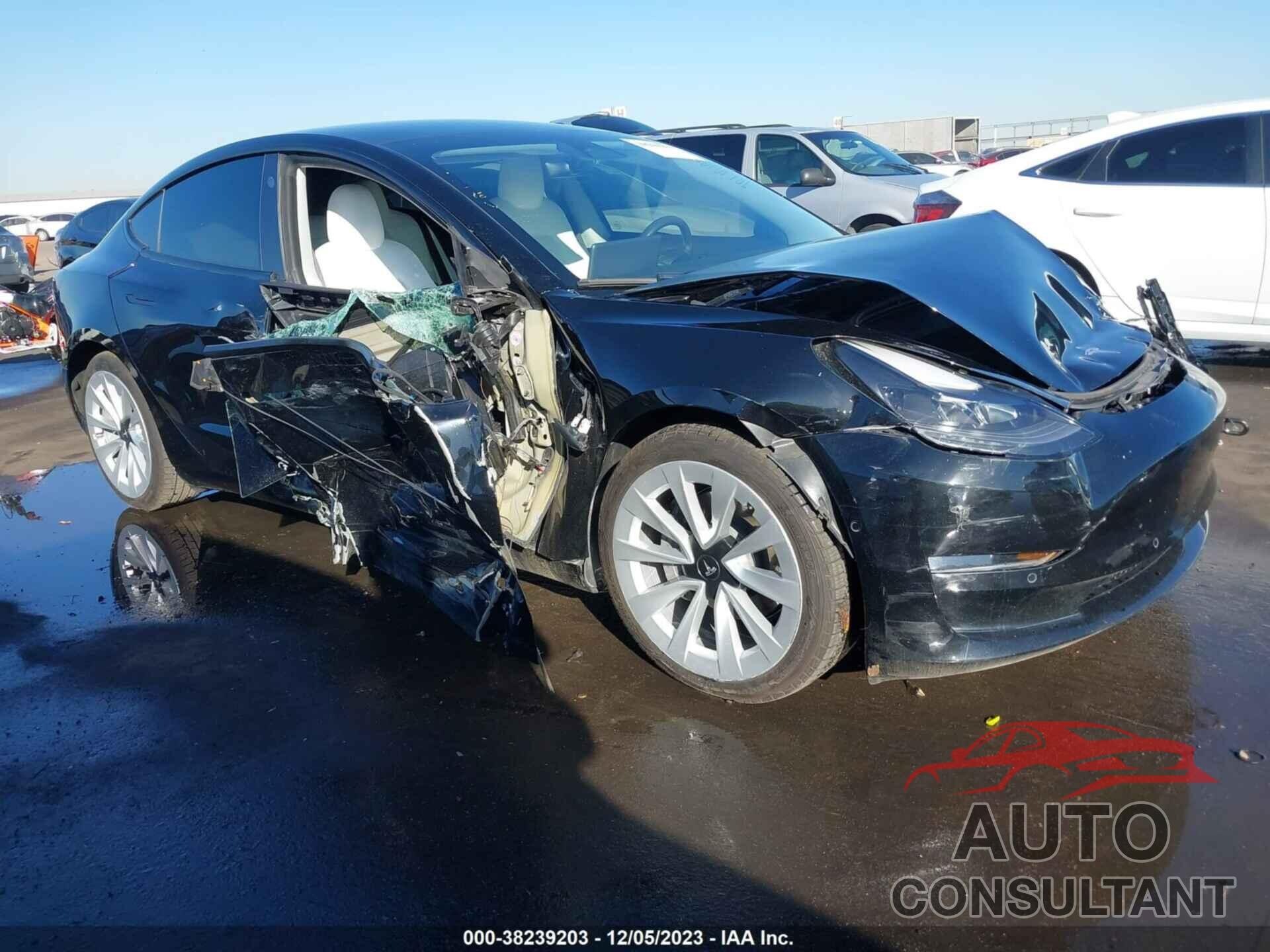 TESLA MODEL 3 2021 - 5YJ3E1EB4MF936001