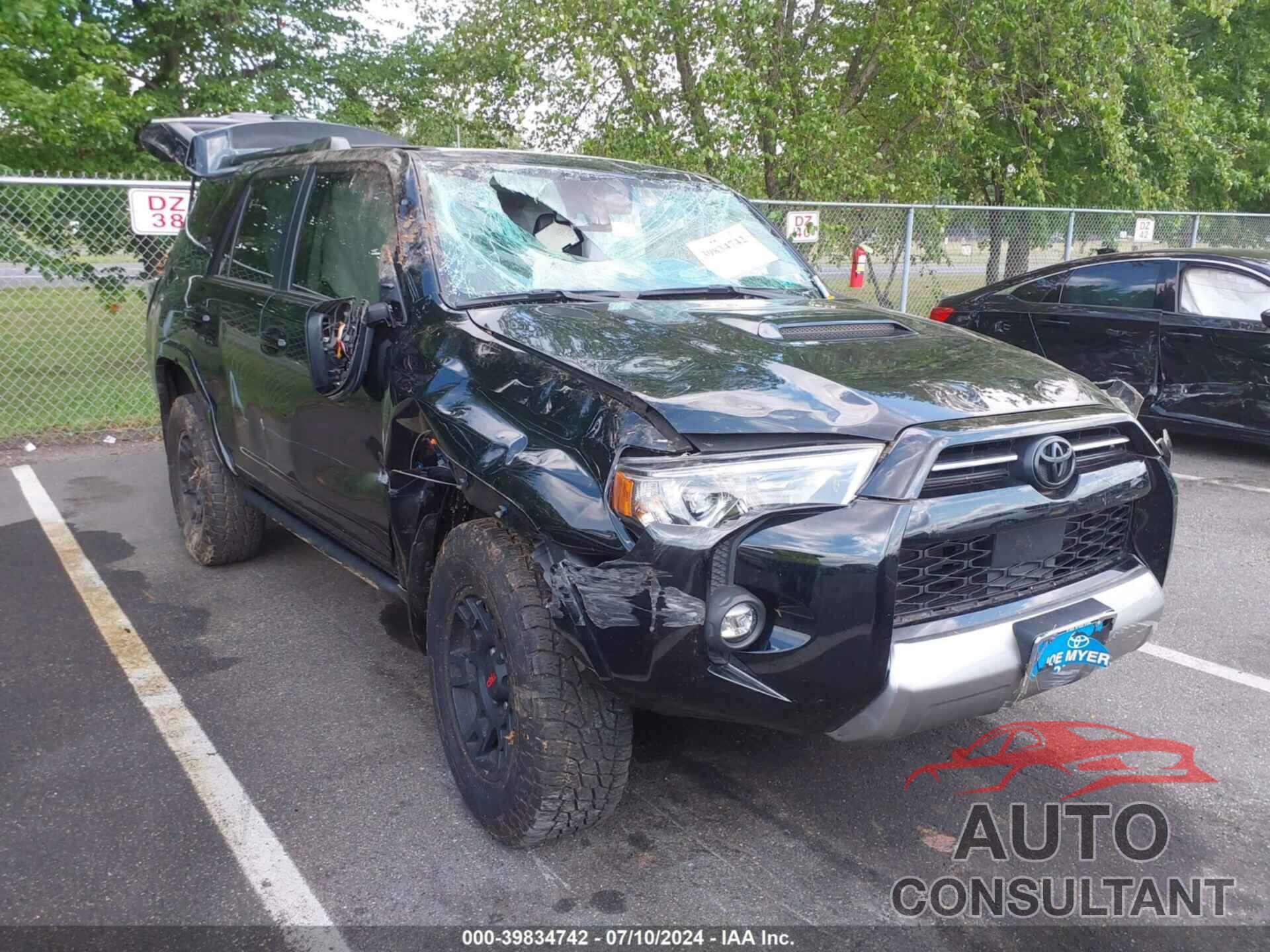 TOYOTA 4RUNNER 2022 - JTERU5JR1N5987722