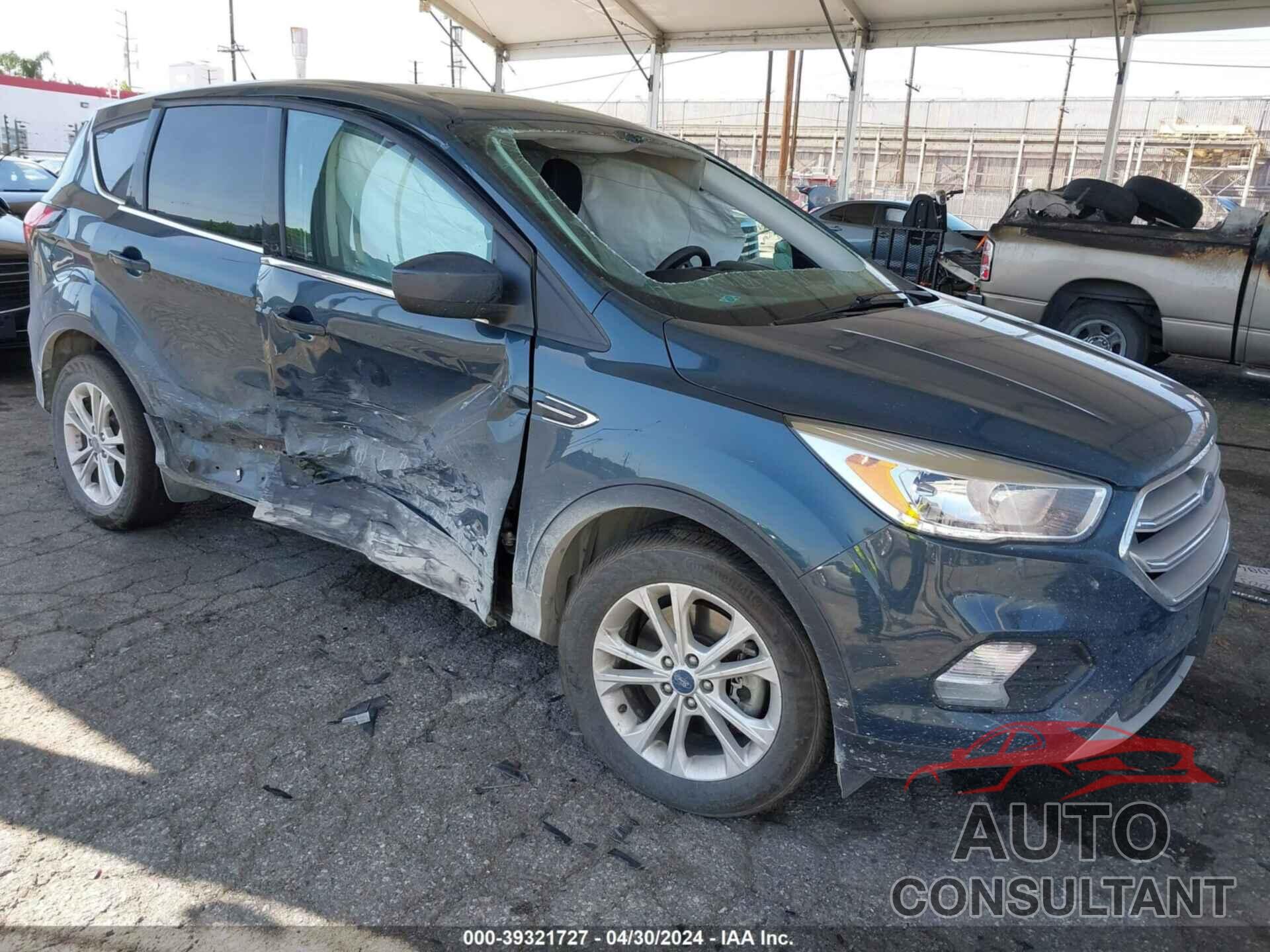 FORD ESCAPE 2019 - 1FMCU9GD8KUA39201