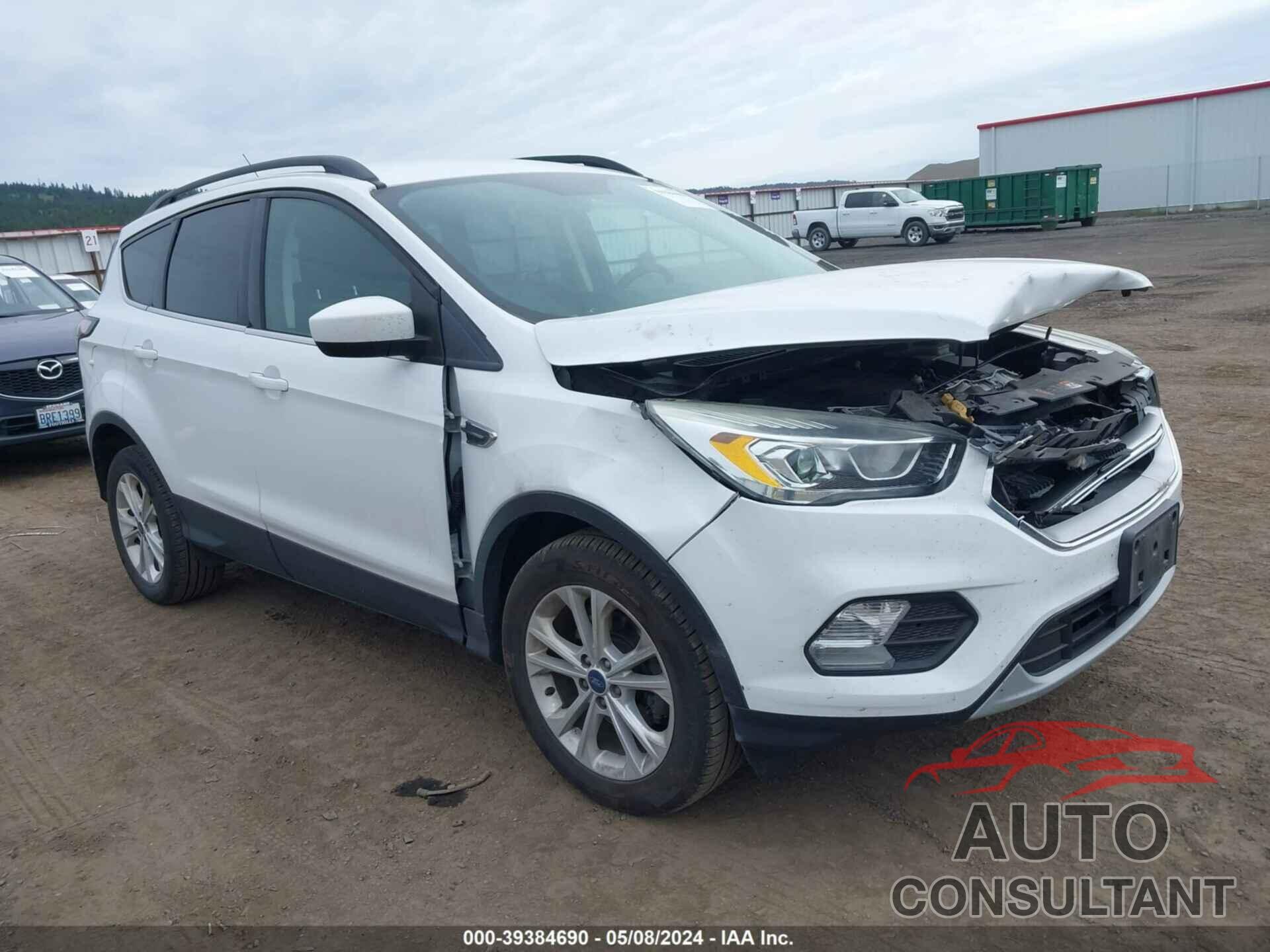 FORD ESCAPE 2017 - 1FMCU0GD1HUC28101