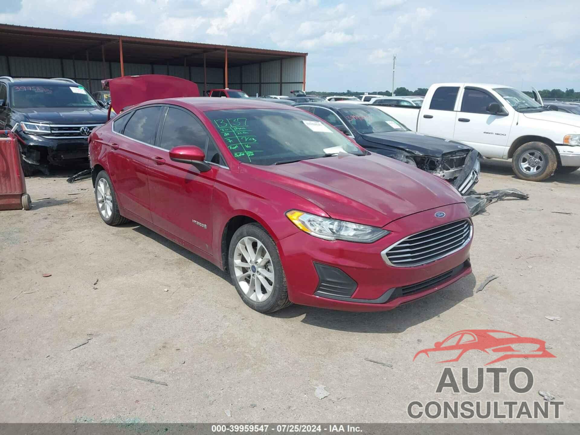 FORD FUSION HYBRID 2019 - 3FA6P0LUXKR220162
