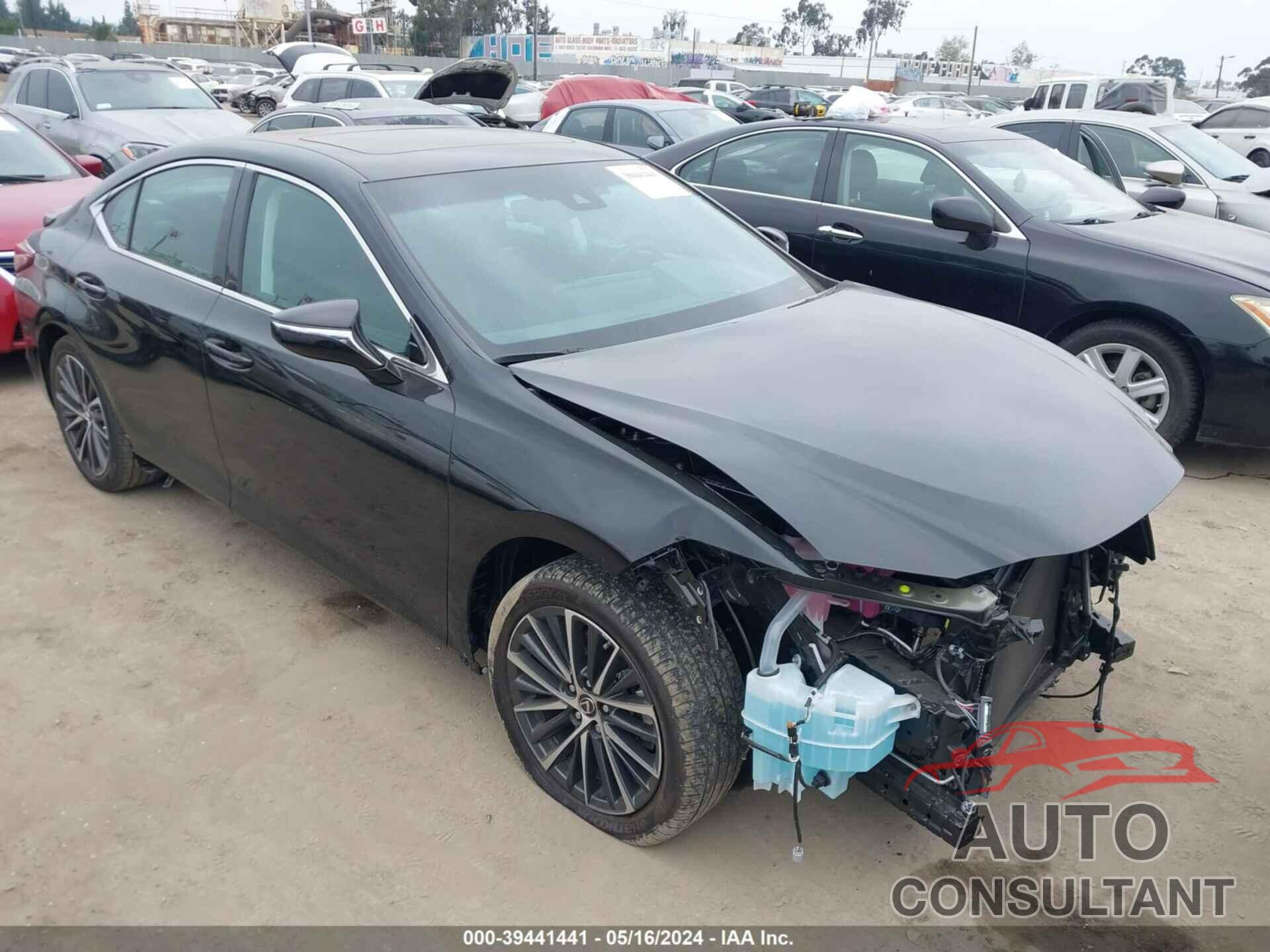 LEXUS ES 300H 2023 - 58ADA1C18PU035210