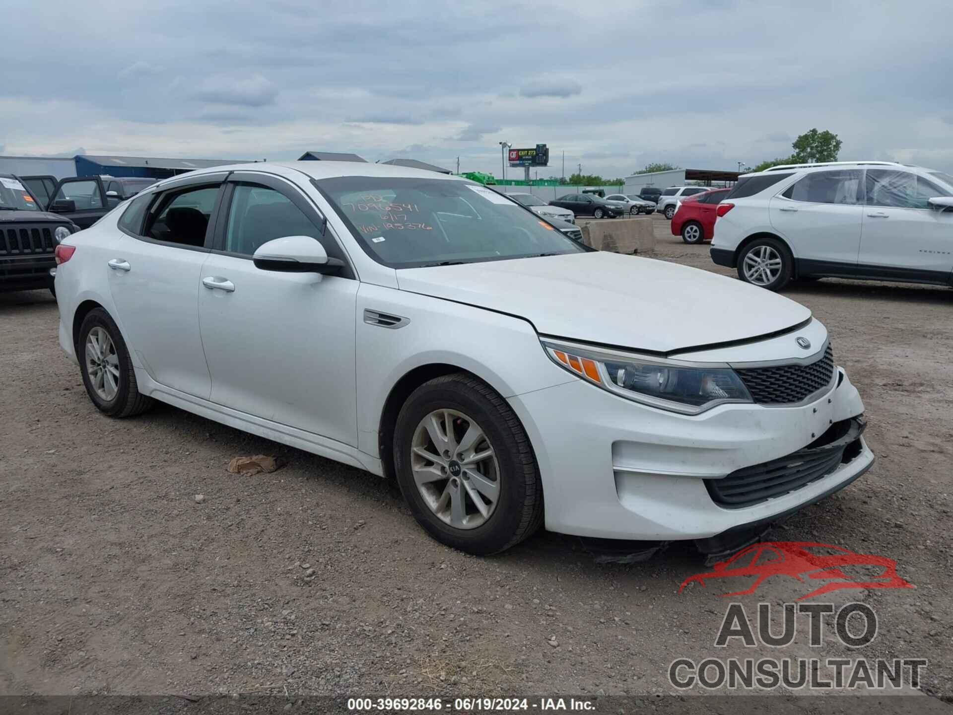 KIA OPTIMA 2018 - 5XXGT4L34JG195376