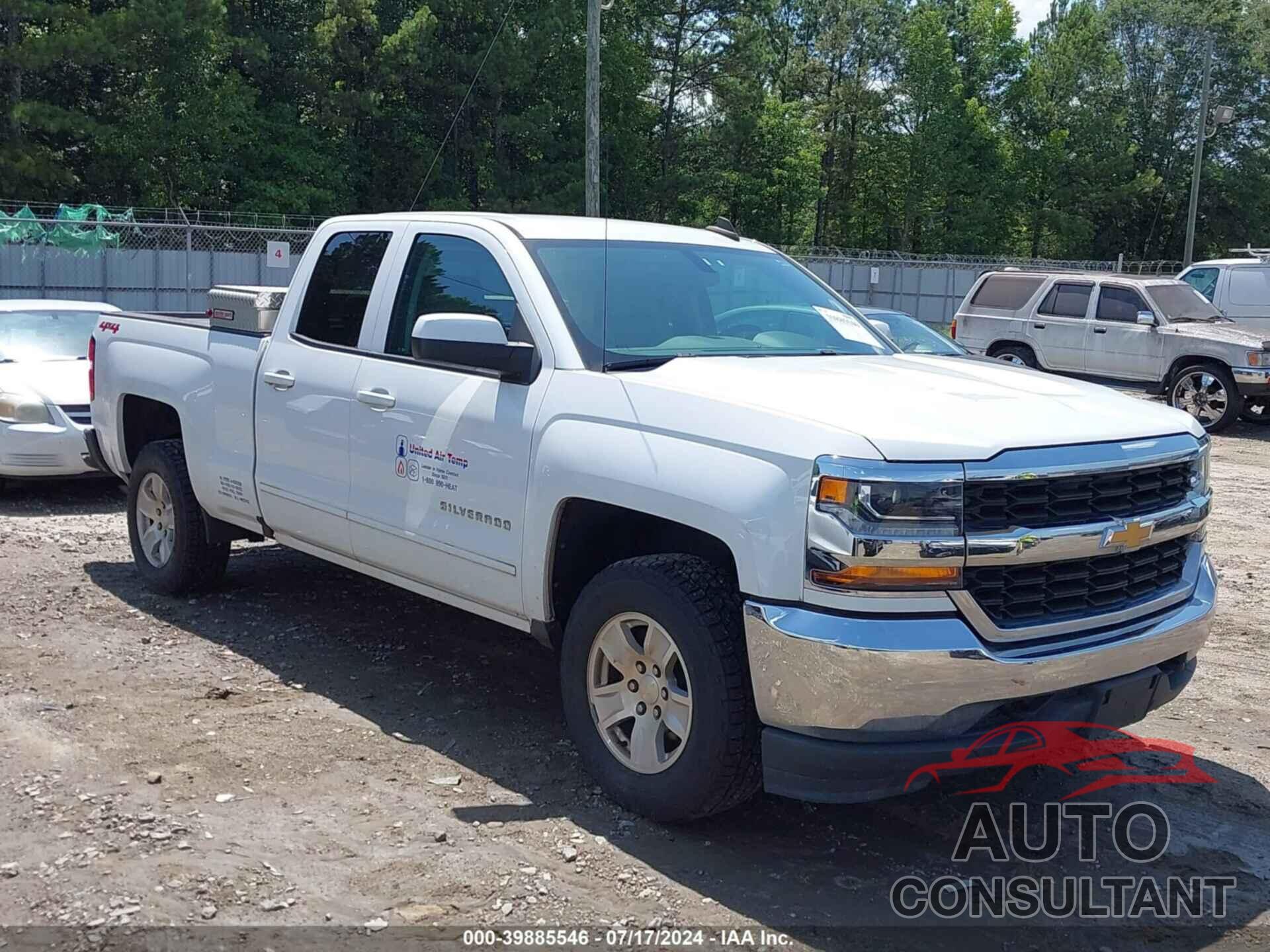 CHEVROLET SILVERADO 1500 2018 - 1GCVKREH9JZ255830