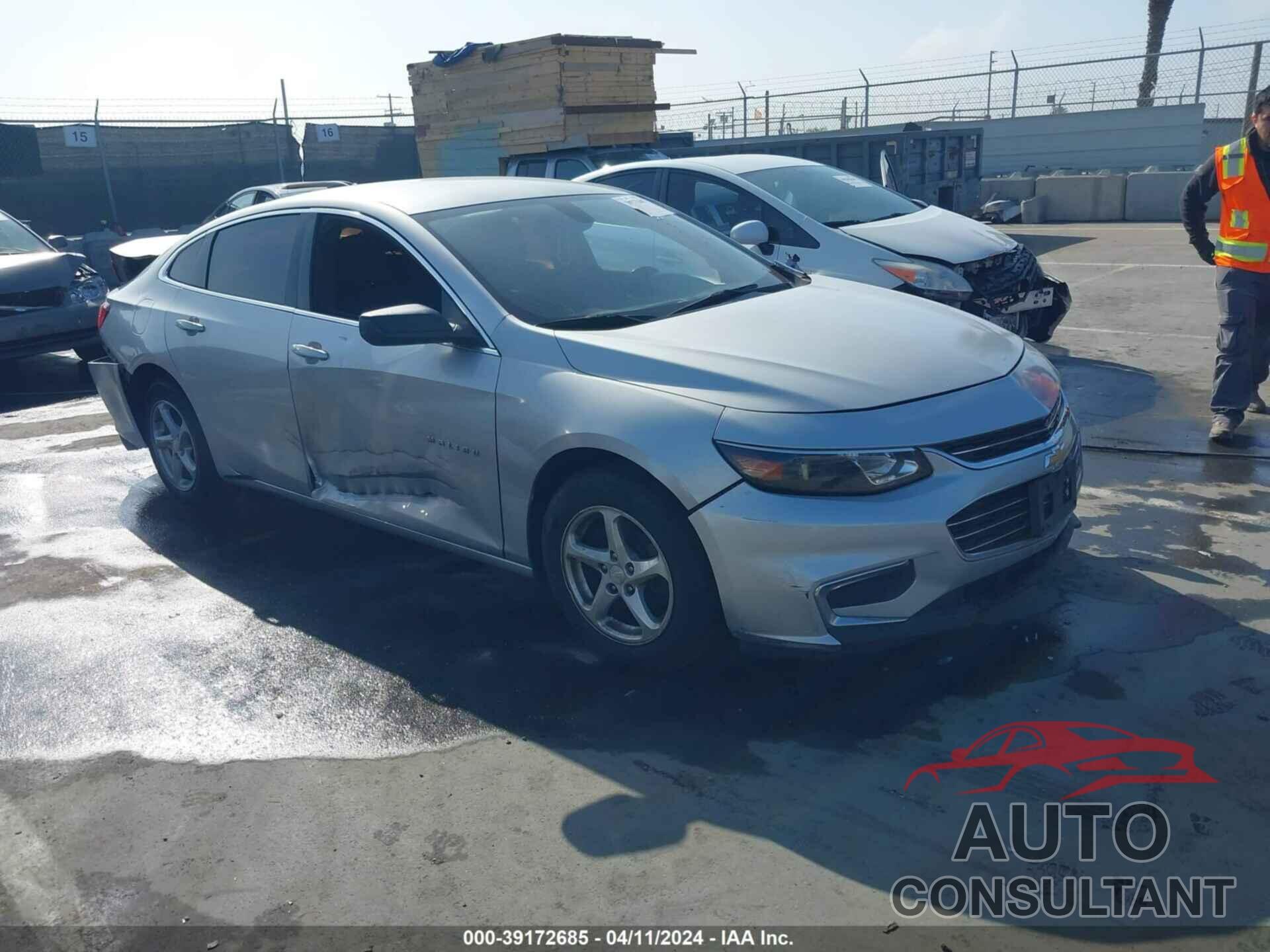 CHEVROLET MALIBU 2016 - 1G1ZB5ST3GF208282