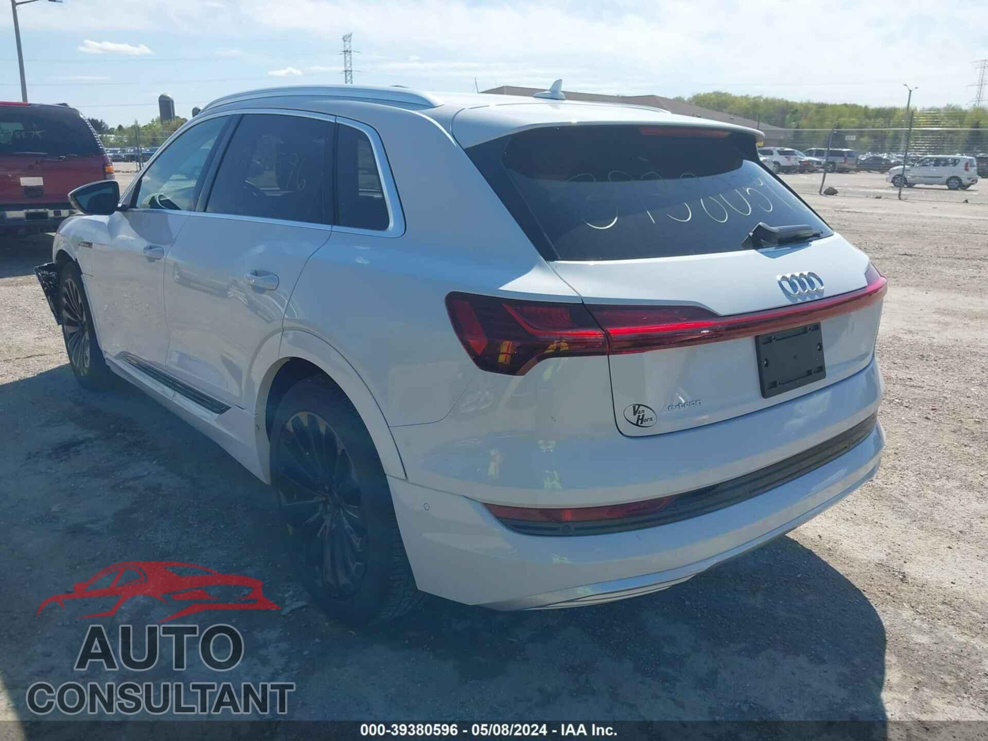 AUDI E-TRON 2019 - WA1VAAGE2KB010167